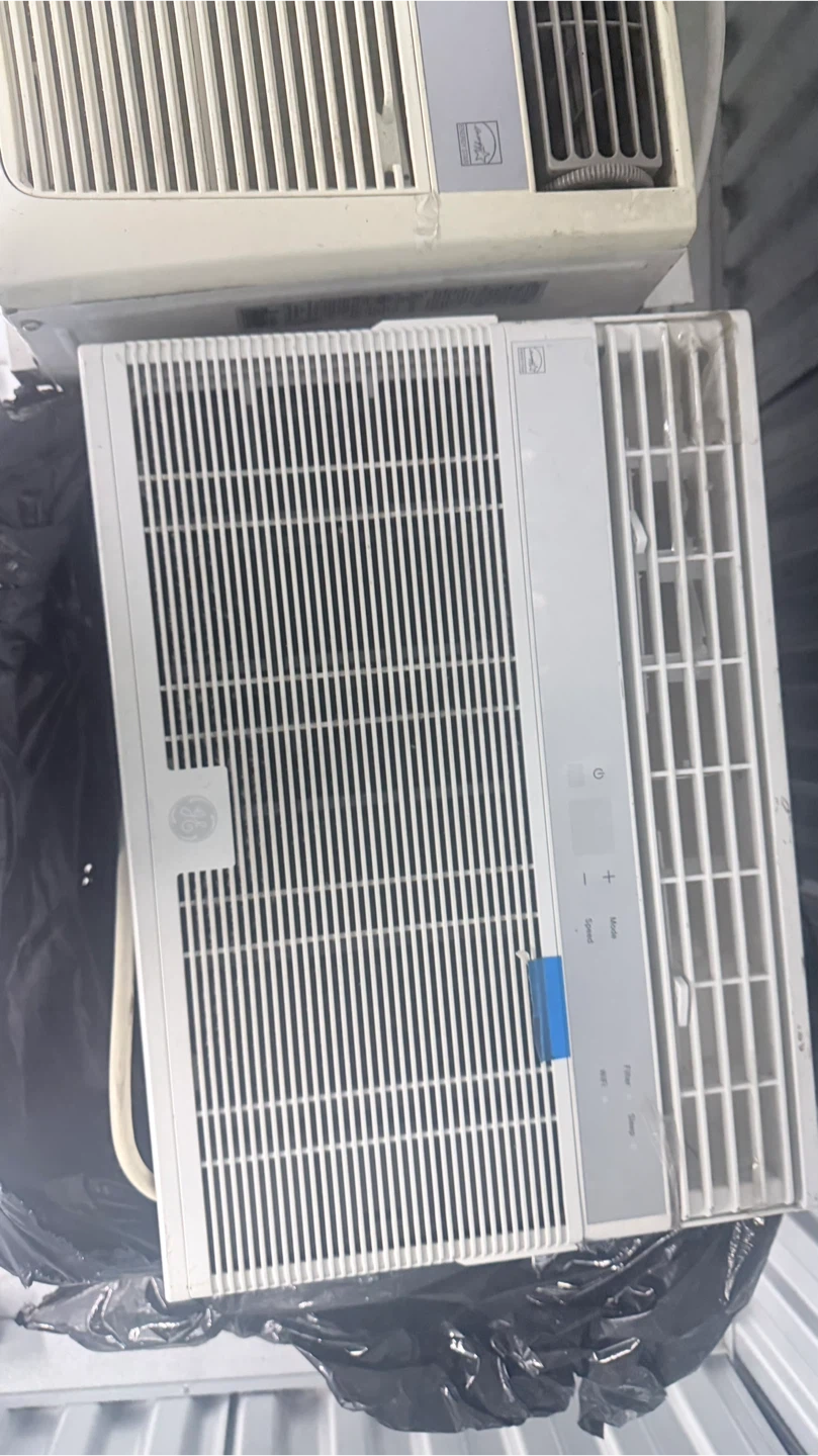 Frigidaire & GE Window Air Conditioner Units - photo 2