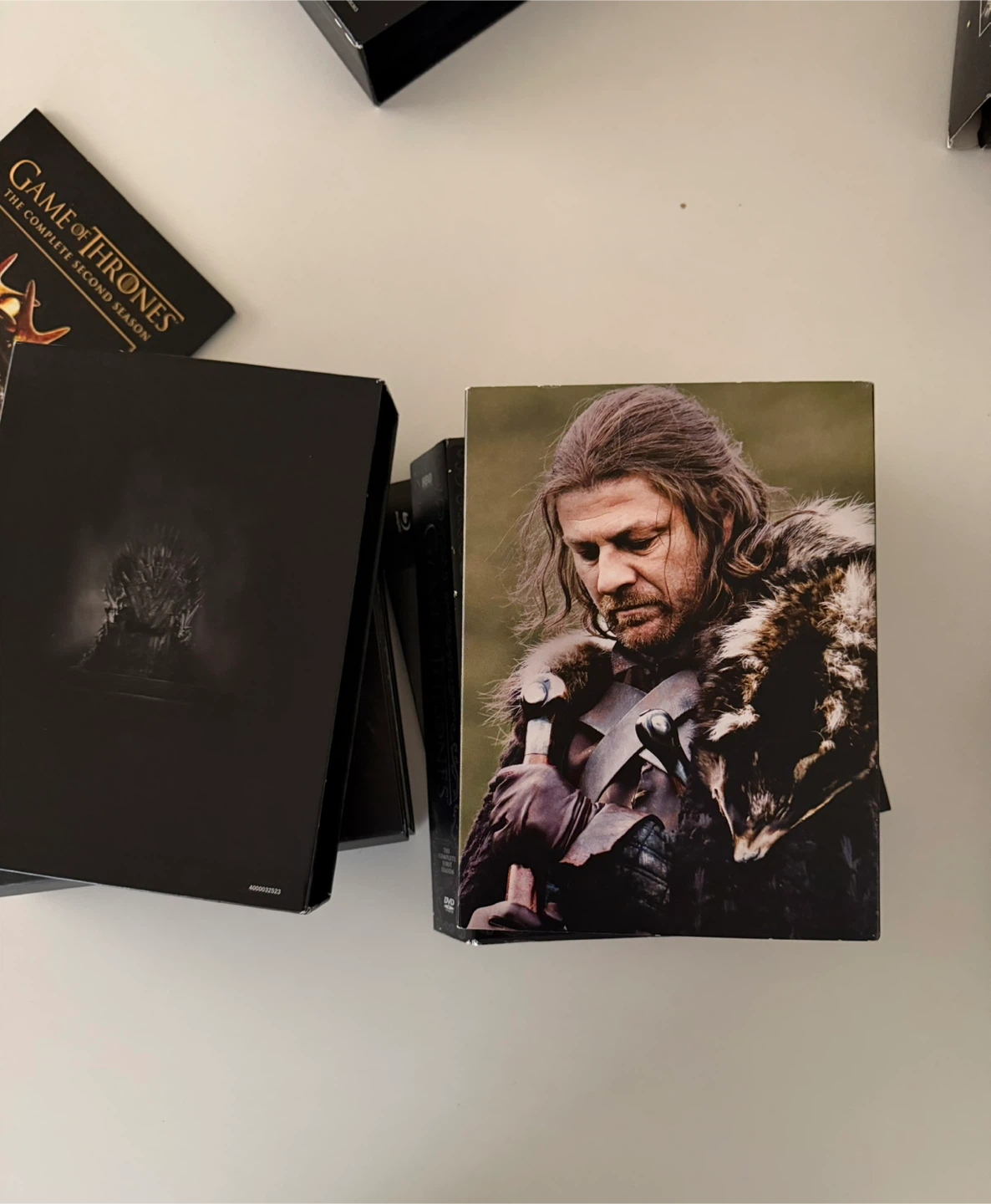 Game of Thrones: The Complete Second Season Blu-ray Box Set - photo 4