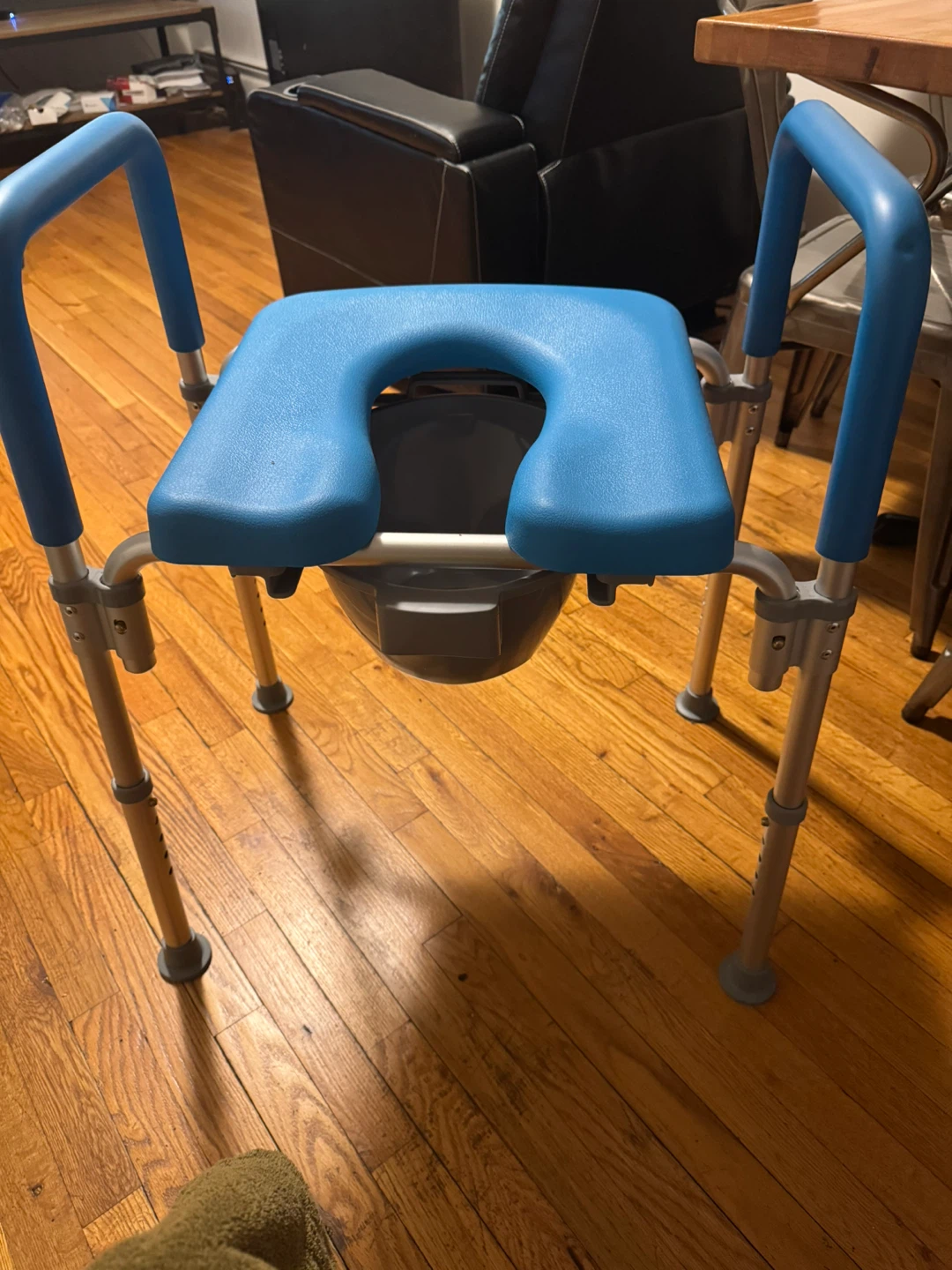 Blue Padded Toilet Seat Commode with Bucket