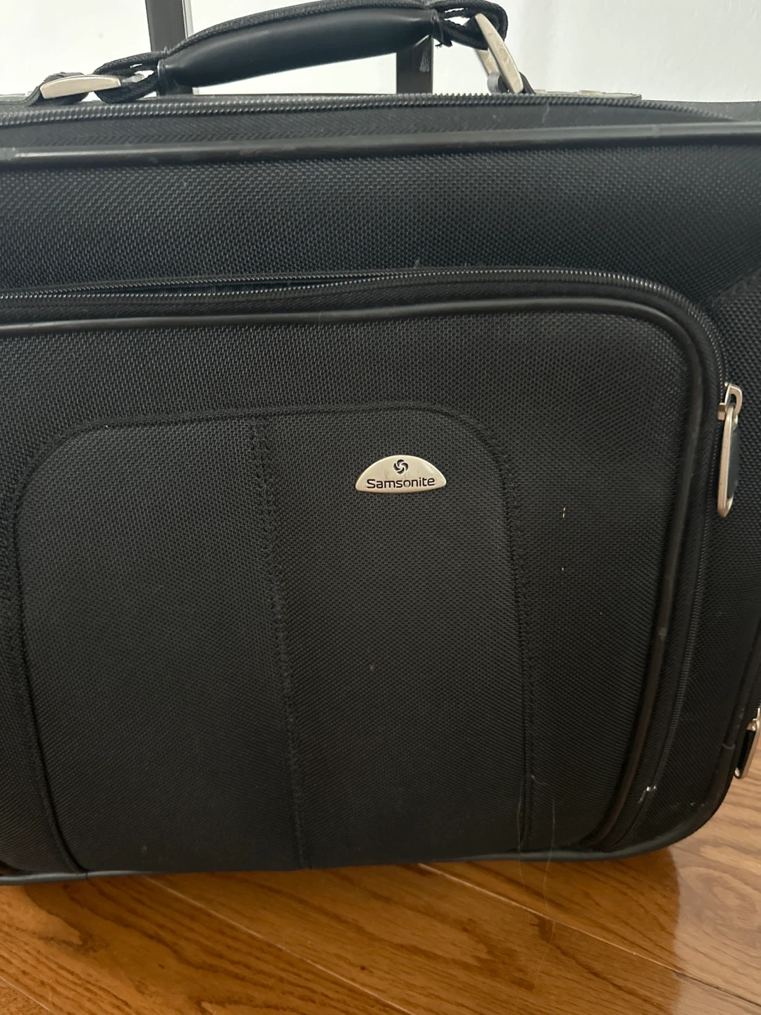 Samsonite Black Wheeled Carry-On Luggage - photo 2
