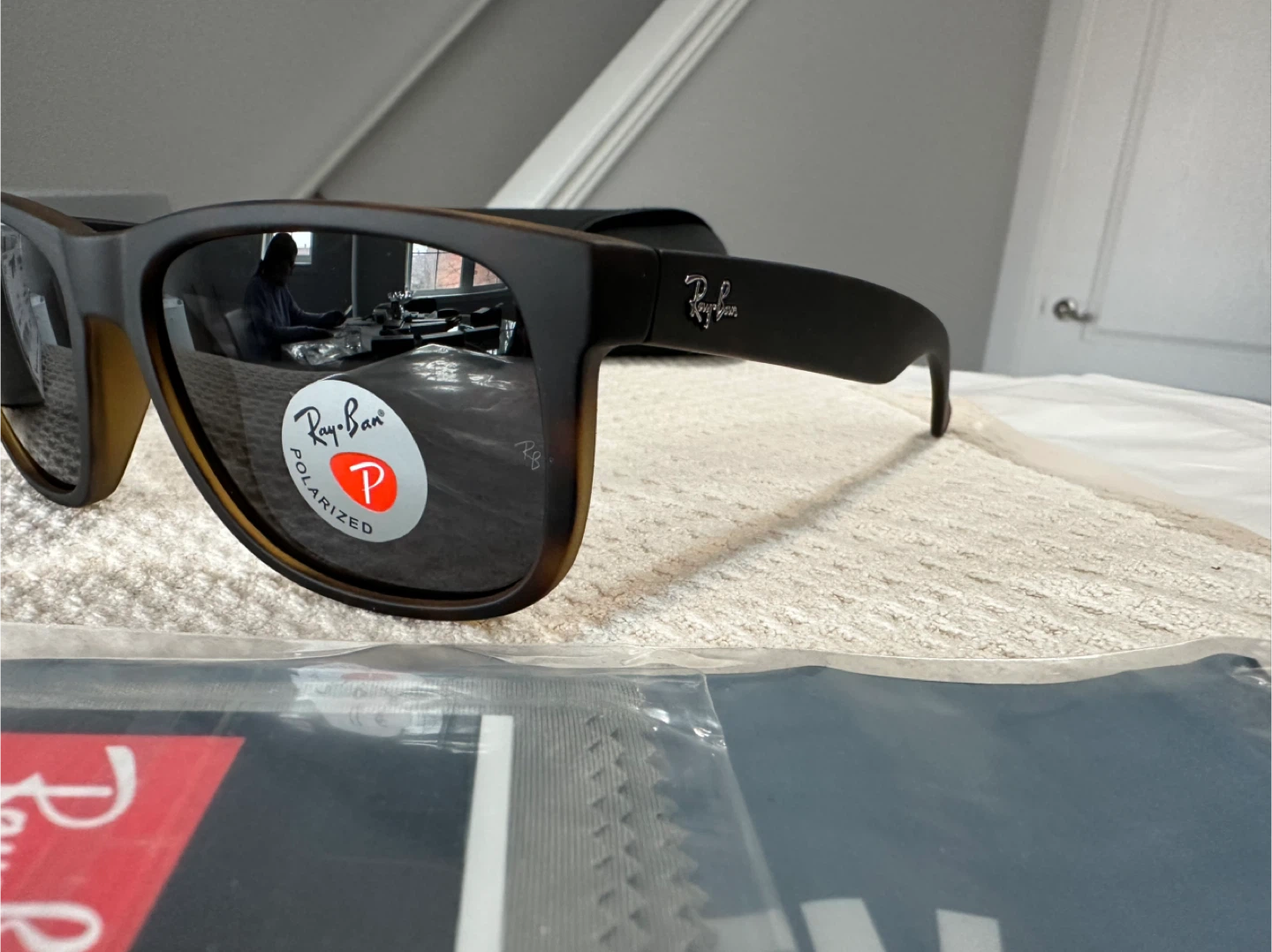 🕶️ New in Box Ray-Ban Justin Polarized Sunglasses. MADE IN ITALY - photo 4