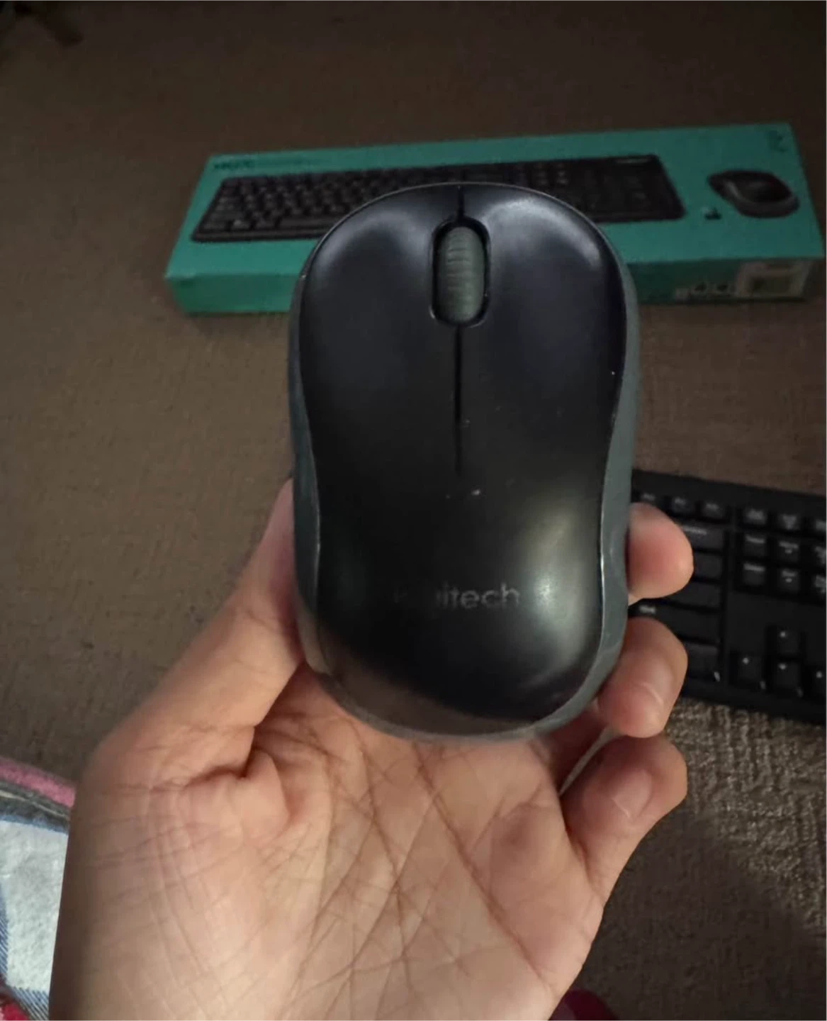 Logitech MK270 Wireless Keyboard and Mouse Combo - photo 5