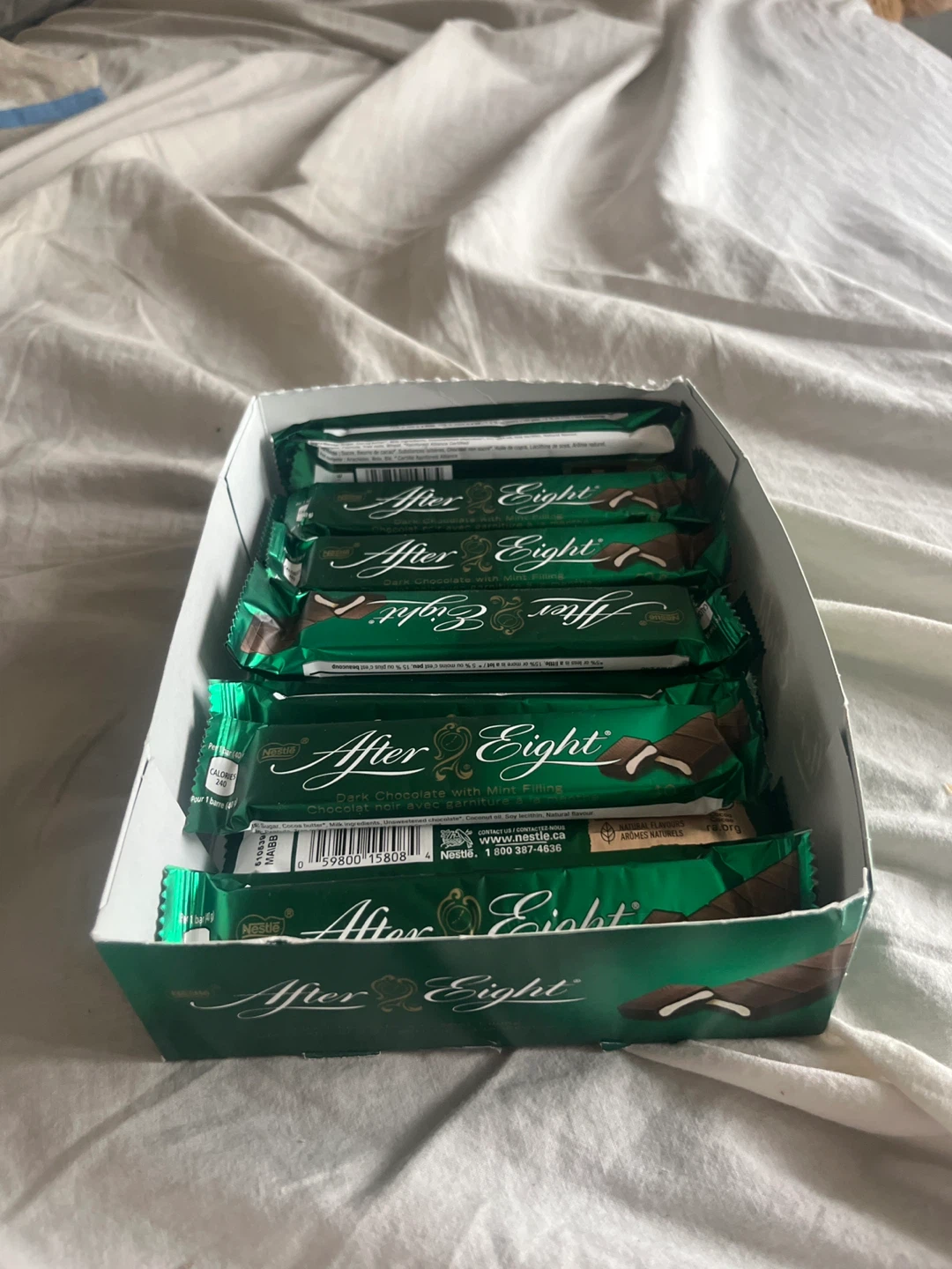 After Eight Dark Chocolate Mint Thins (Box of 10) - photo 2