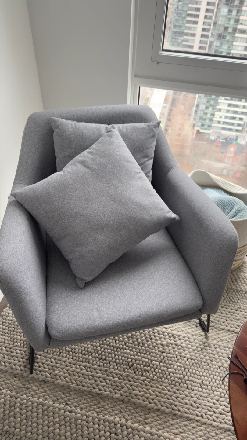 Grey Accent Chair with Two Throw Pillows - photo 2