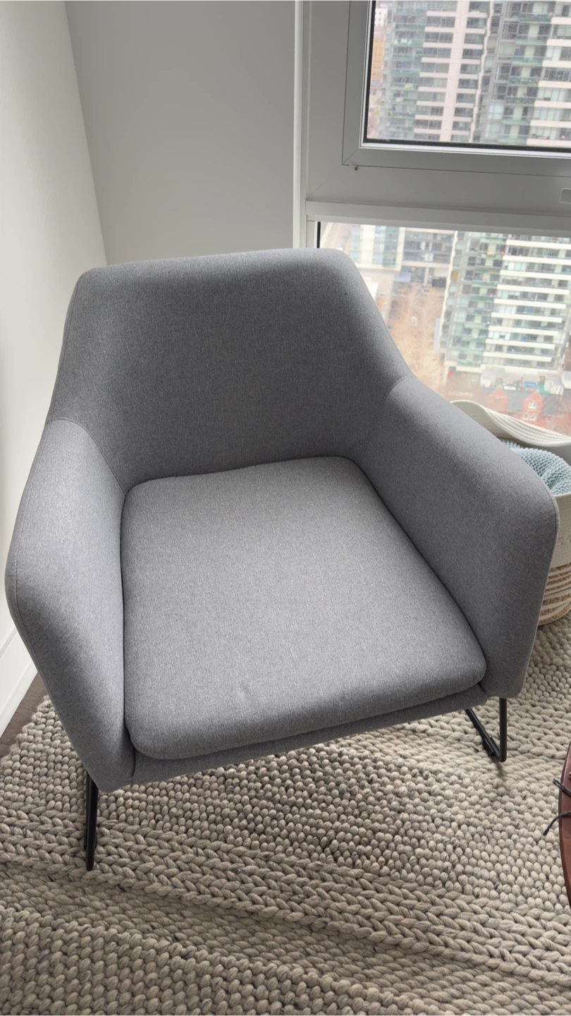 Grey Accent Chair with Two Throw Pillows