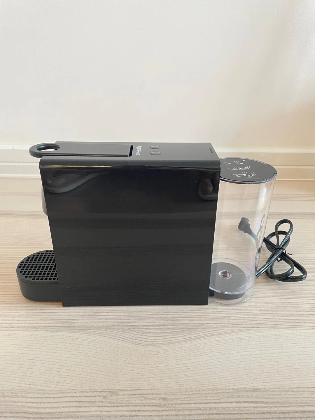Nespresso Coffee Machine - Original capsules - Black