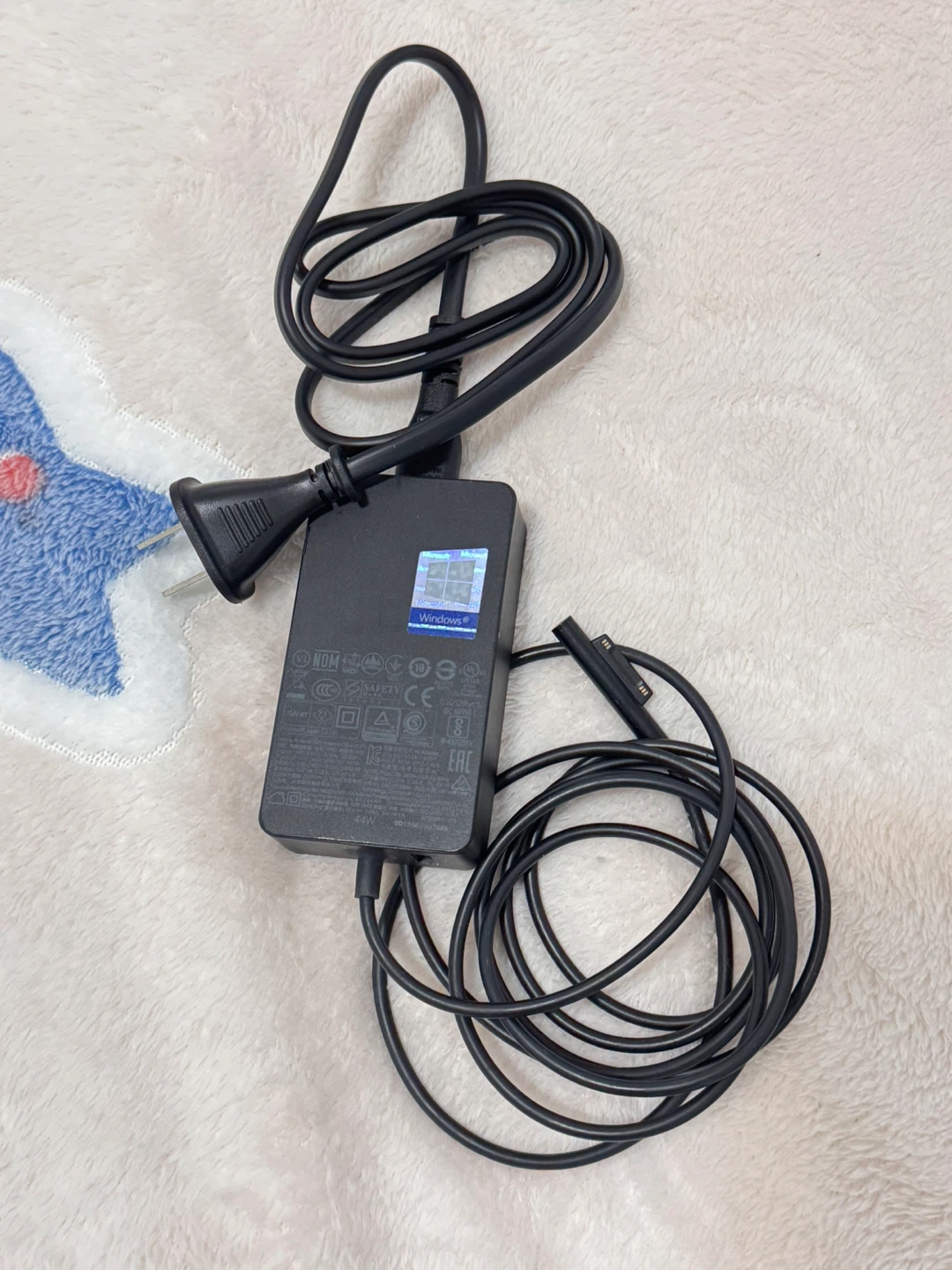 Microsoft Surface Power Adapter 44W 15V