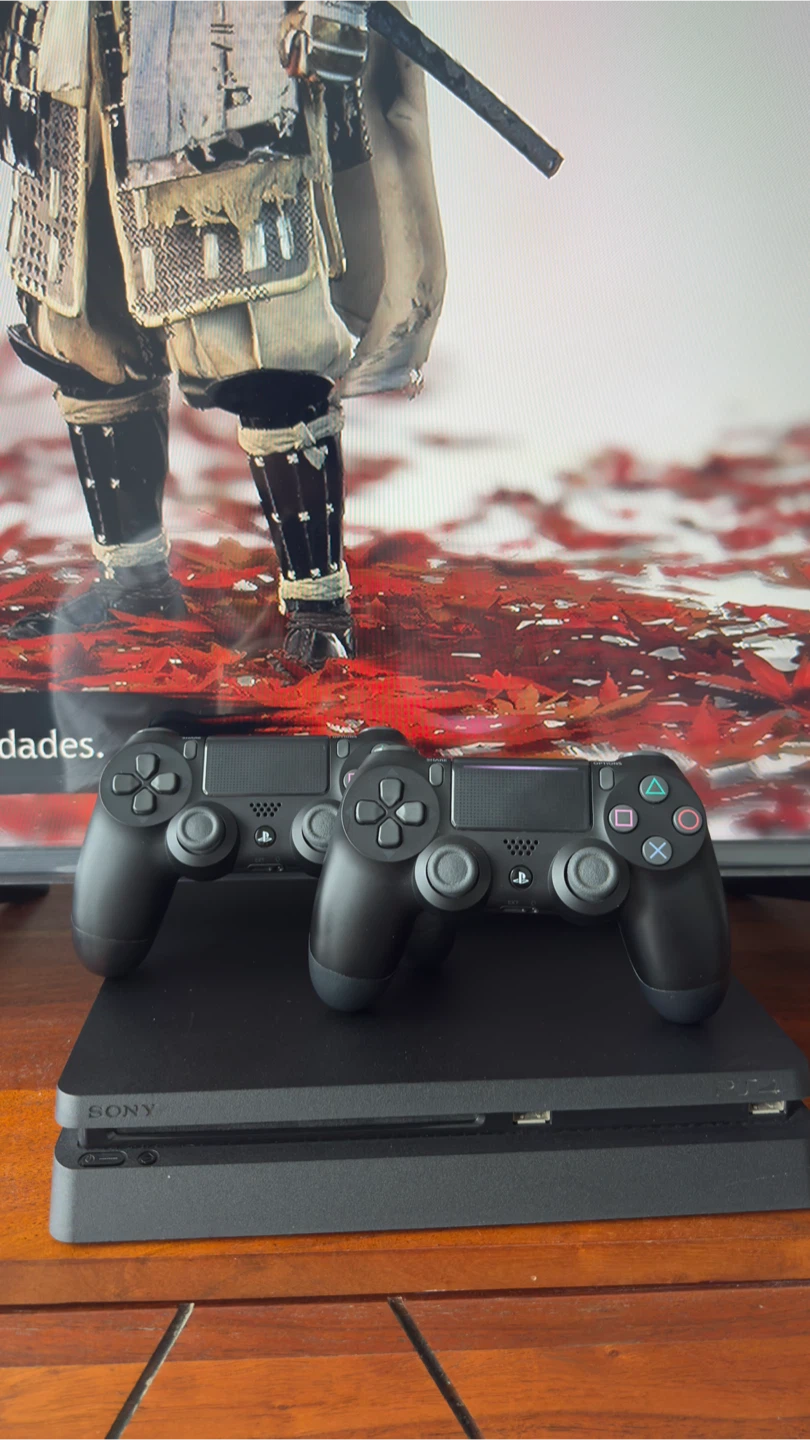 PlayStation 4 Slim + 2 Controllers + PlayStation Camera + Games - photo 2