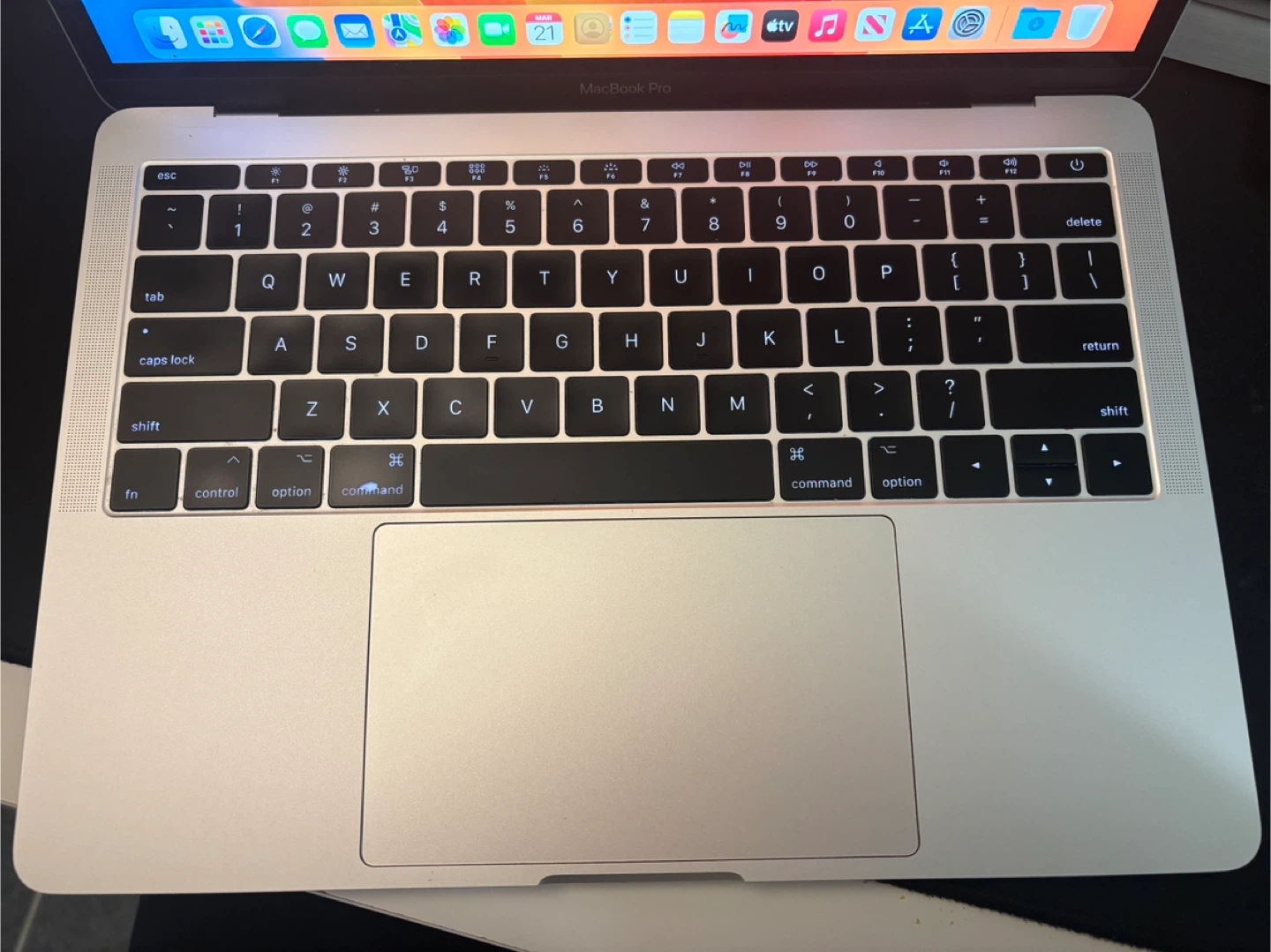 2017 Macbook Pro 13” - 256GB - photo 3