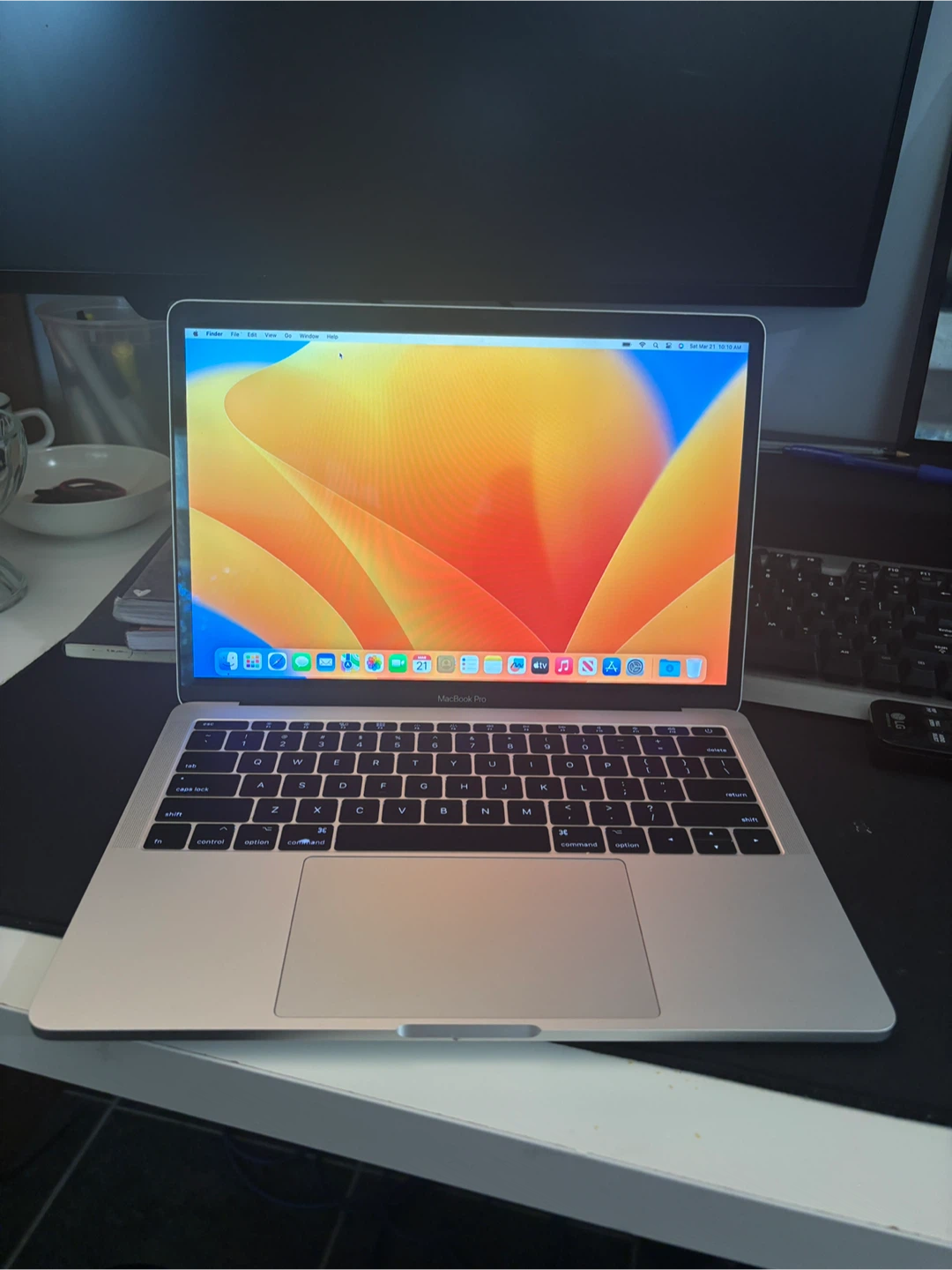 2017 Macbook Pro 13” - 256GB