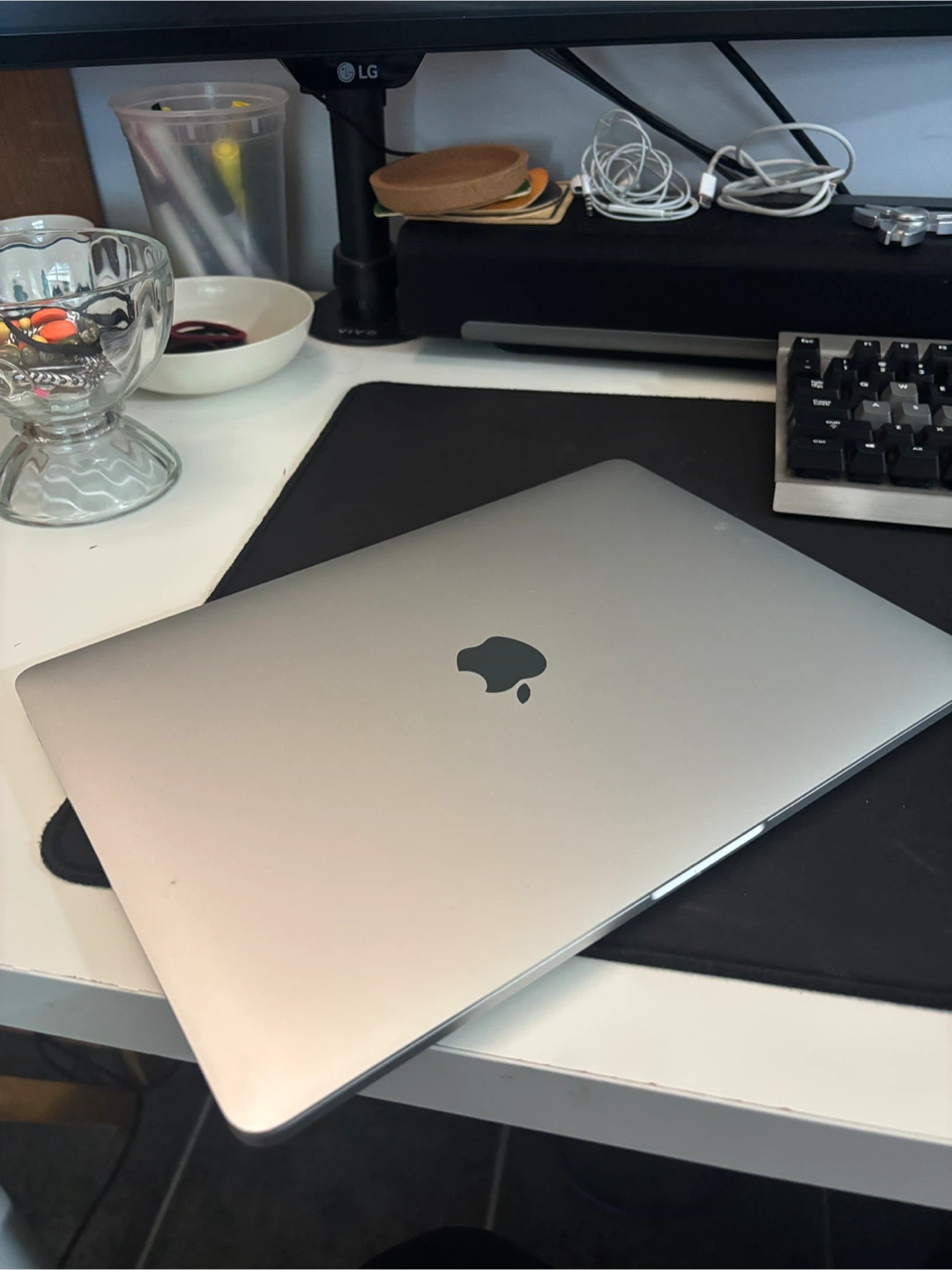 2017 Macbook Pro 13” - 256GB - photo 2