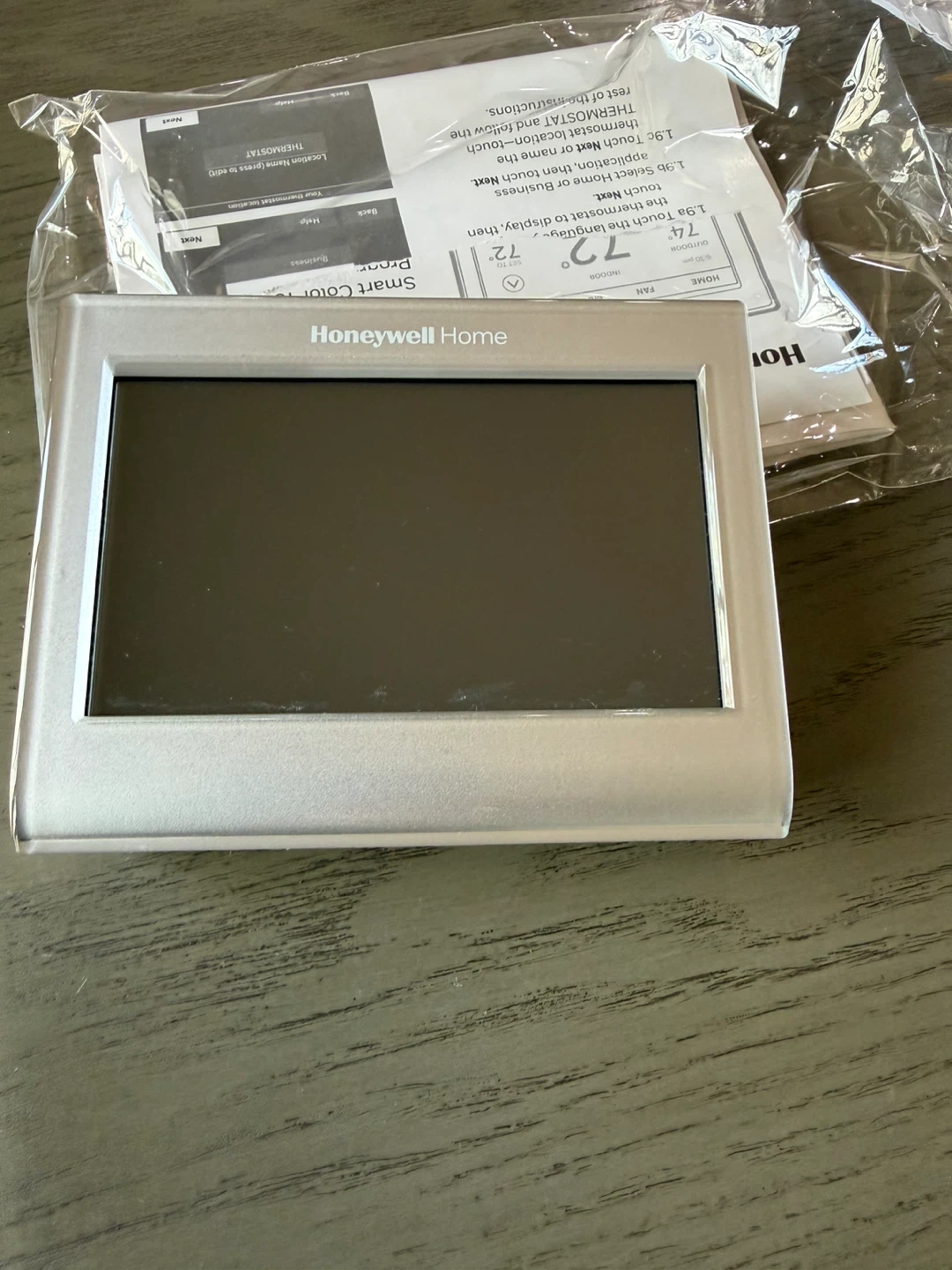 Honeywell Home Smart Color Thermostat - photo 2