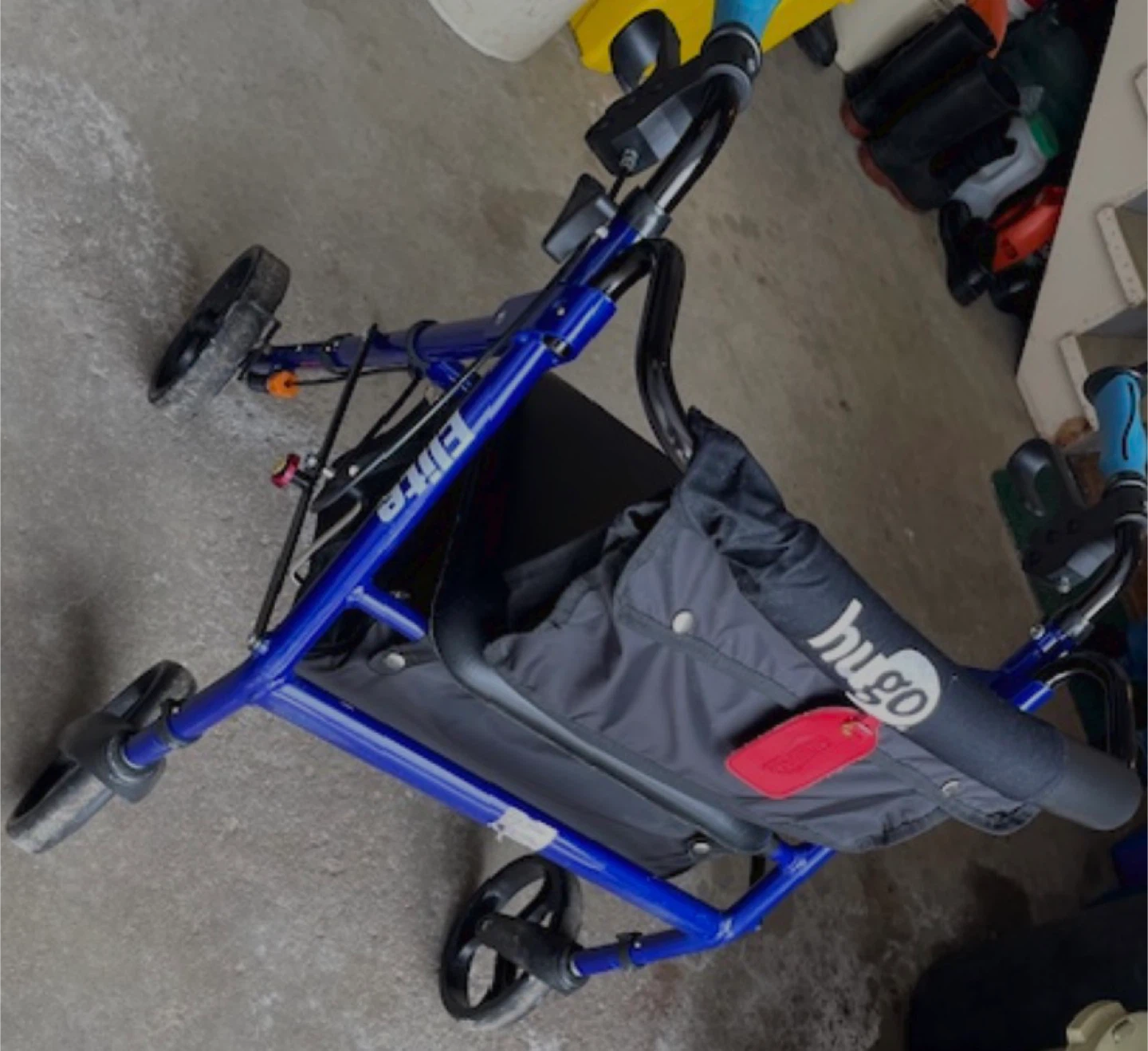 Hugo Elite Walker with Seat and Bag - photo 3