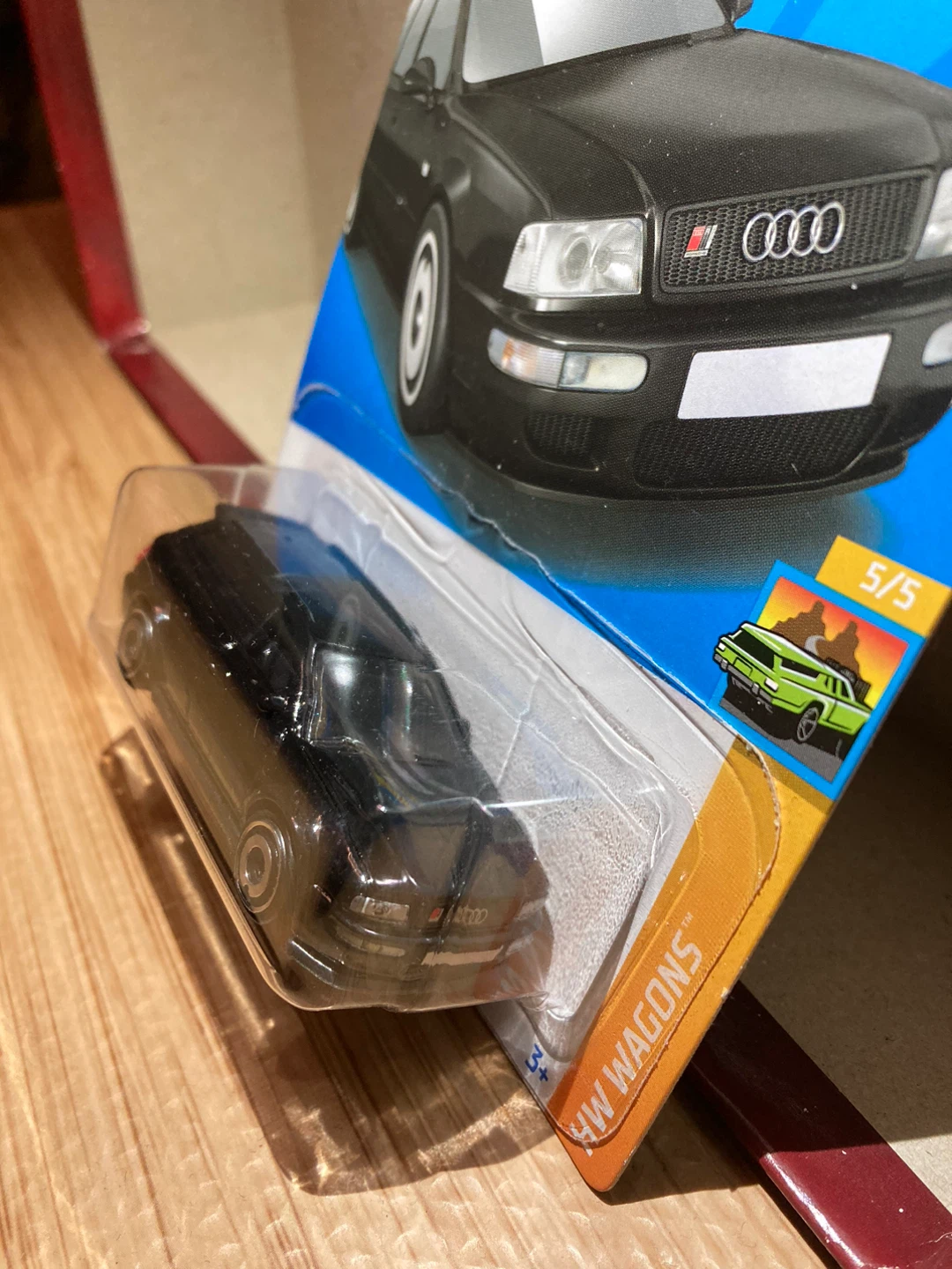 Hot Wheels / 94 Audi Avant RS2 / Black - photo 2