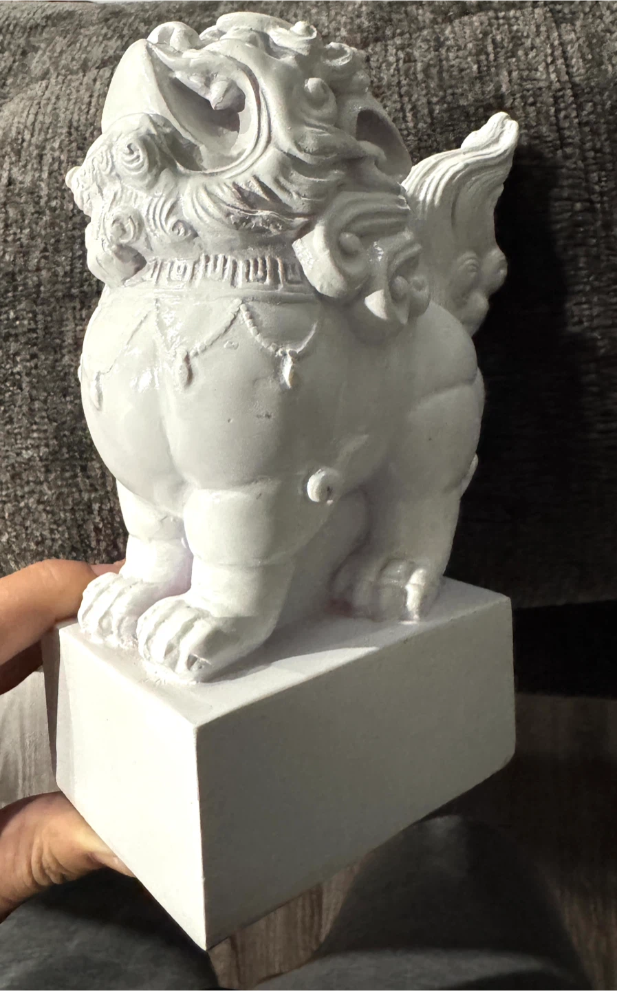 White Foo Dog Statue - photo 4