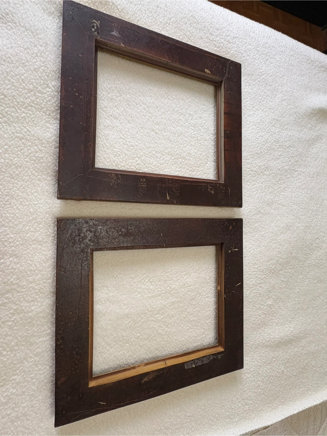 Vintage Ornate Gold Picture Frames (Set of 2) - photo 3