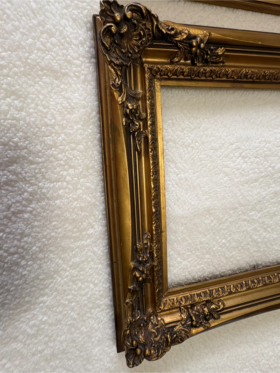 Vintage Ornate Gold Picture Frames (Set of 2) - photo 2