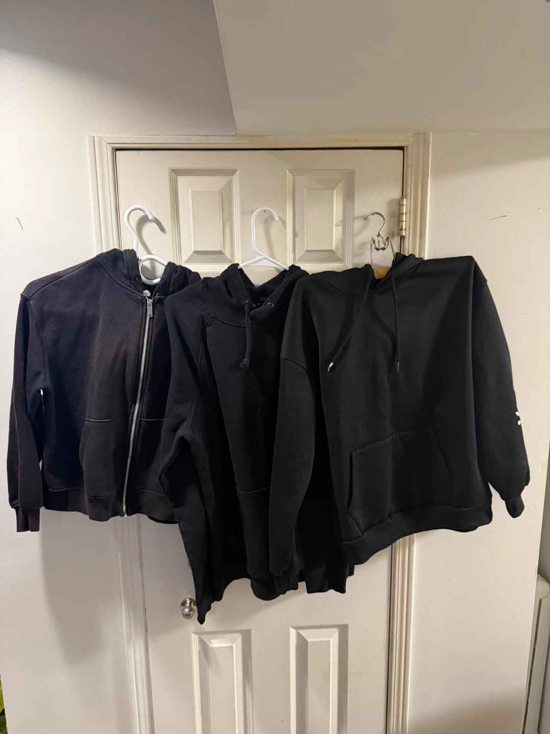 3 Black Hoodie with Graphic Print