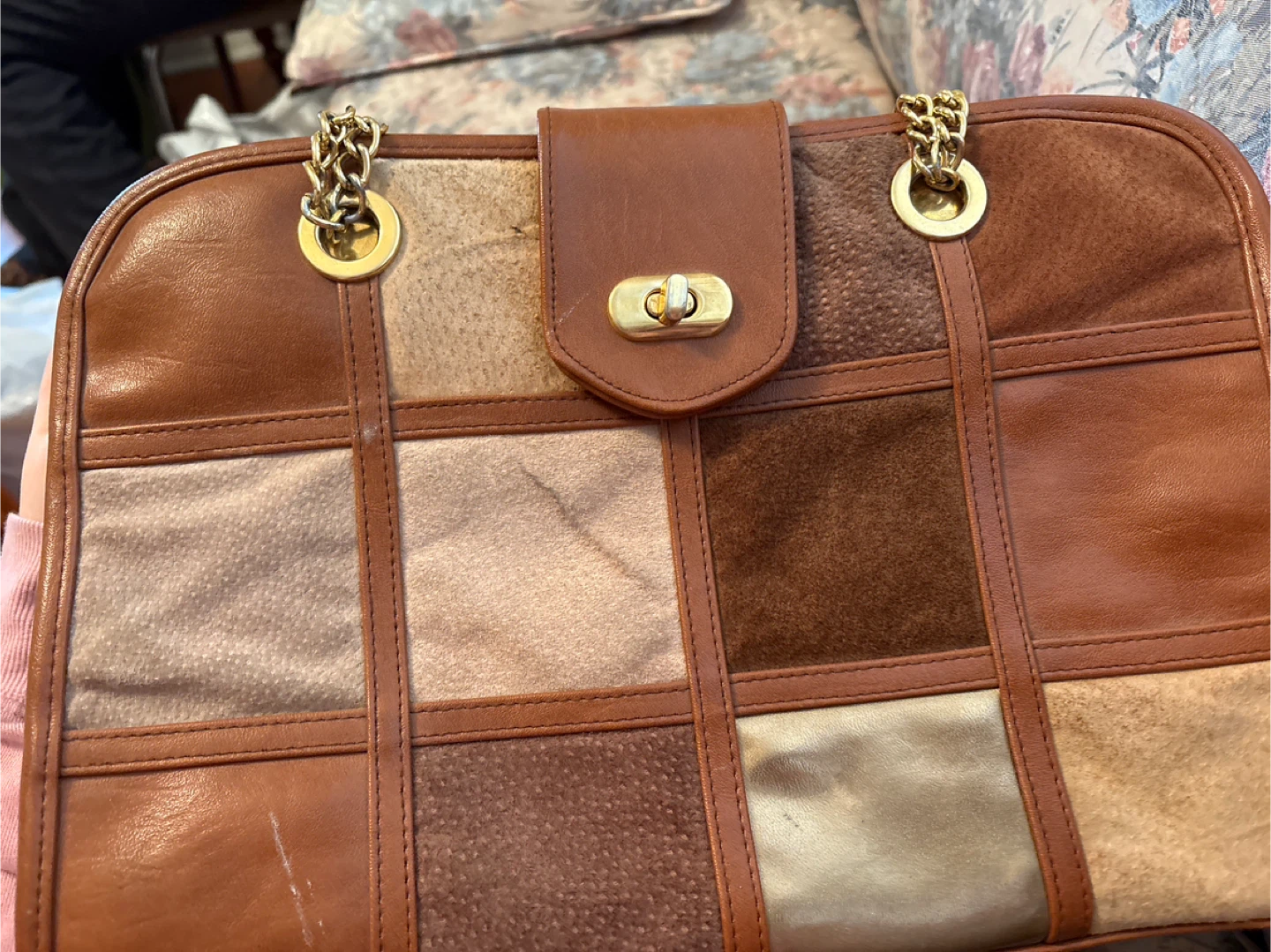 Patchwork Leather Handbag with Gold Chain Straps - photo 3
