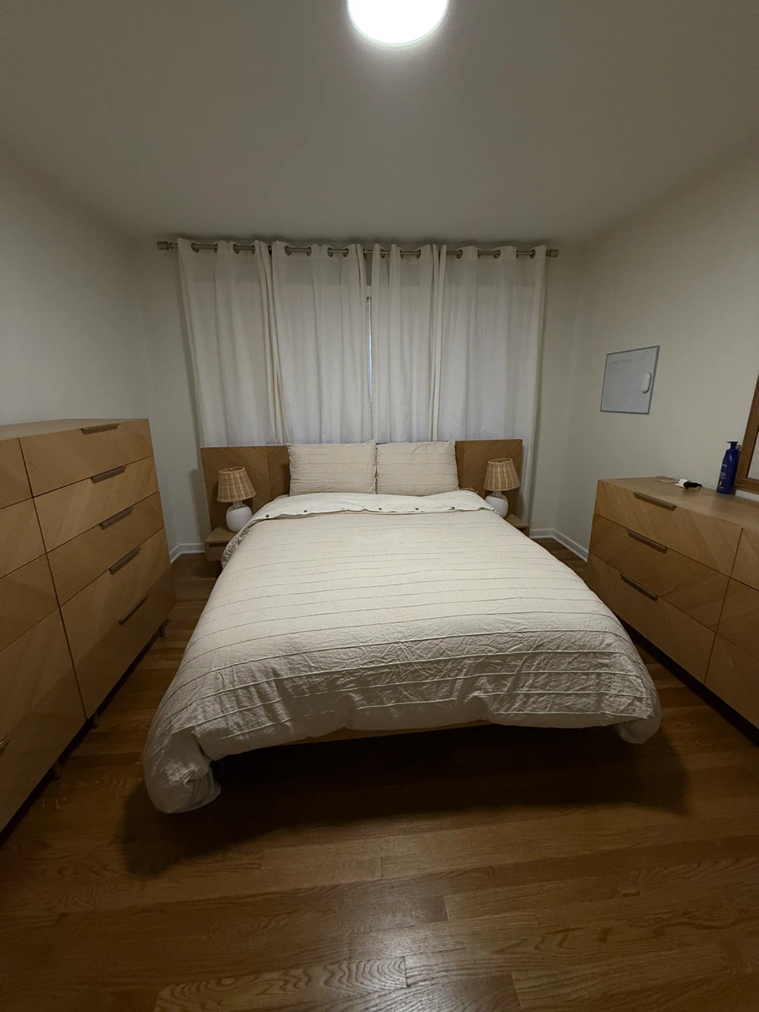 Queen bedroom set - photo 2