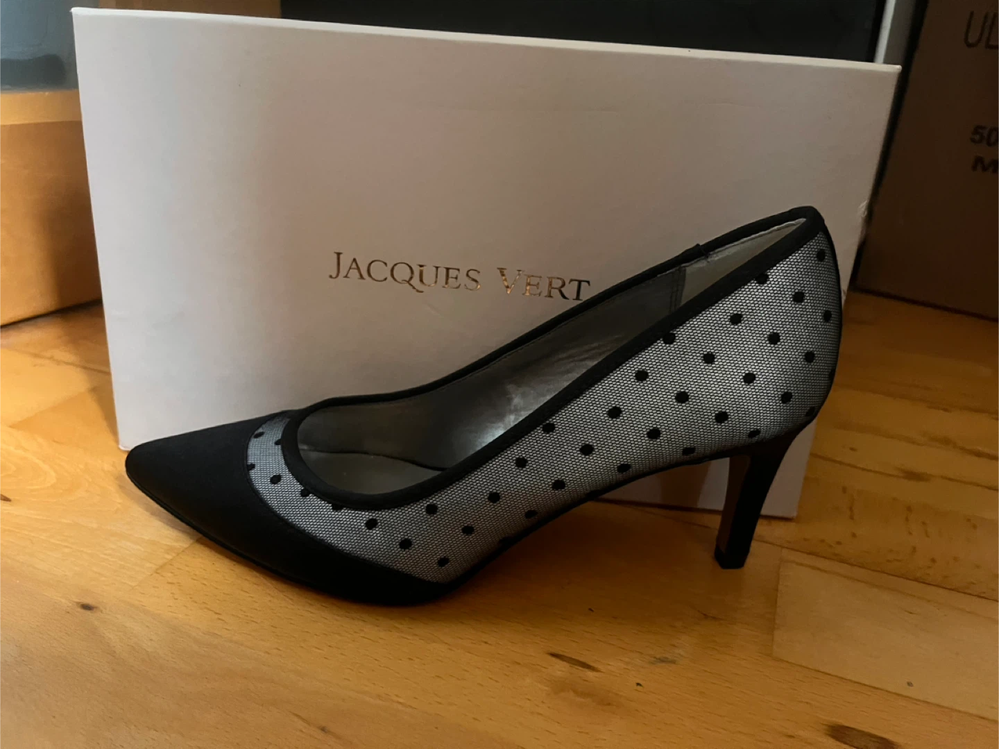 NEW Jacques Vert Women's Black Polka Dot Heels - Size CAN 7.5