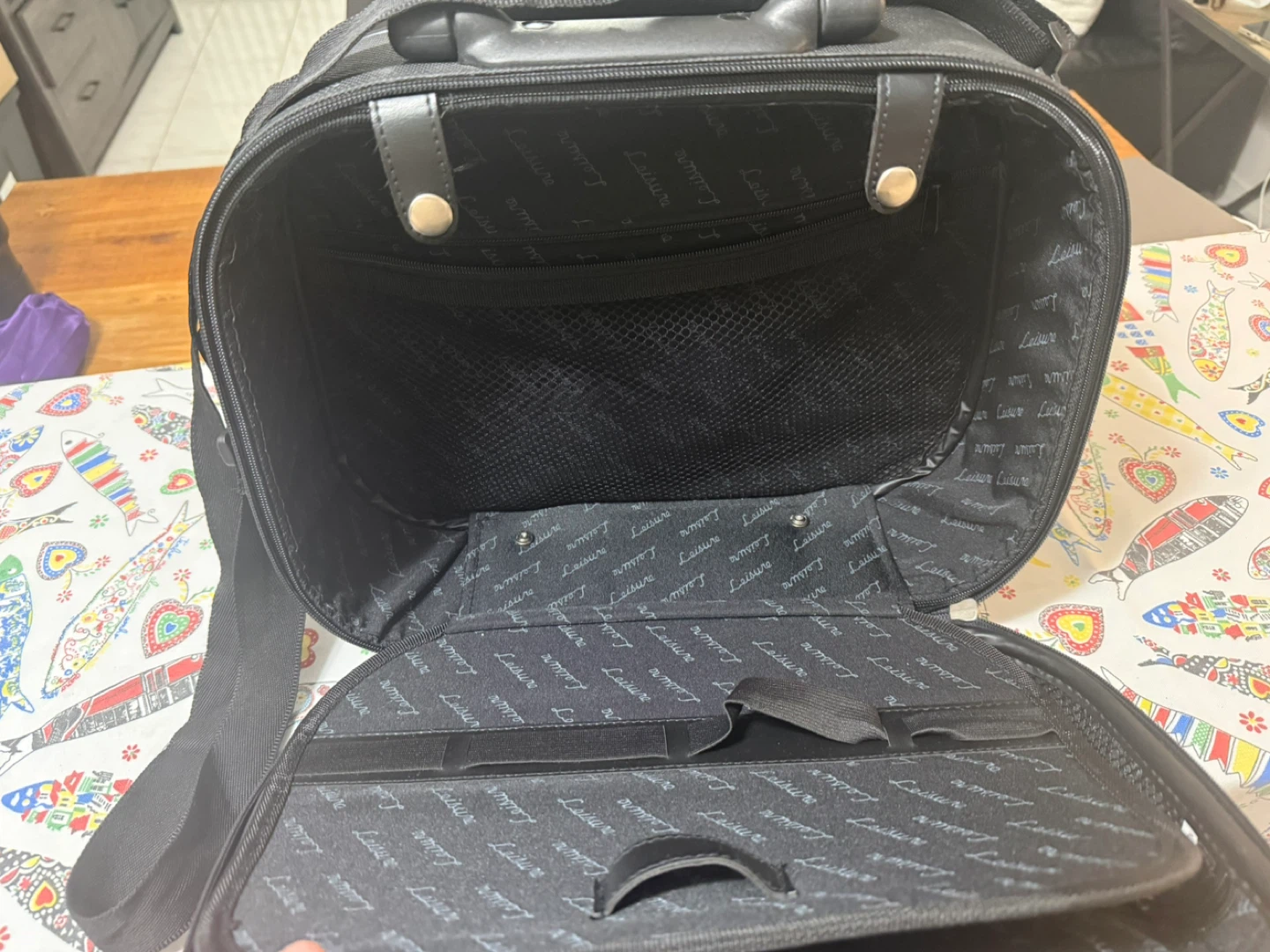 Leisure Toiletry Bag / Makeup Case - photo 4