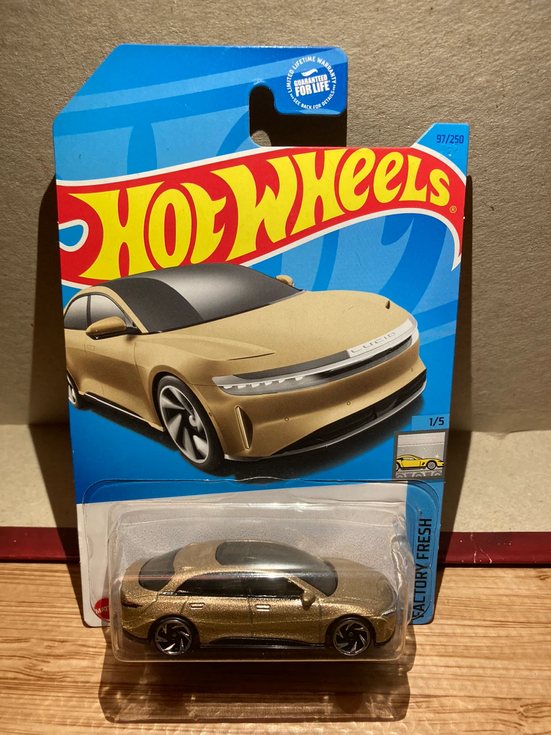 Hot Wheels / Lucid Air / Bronze