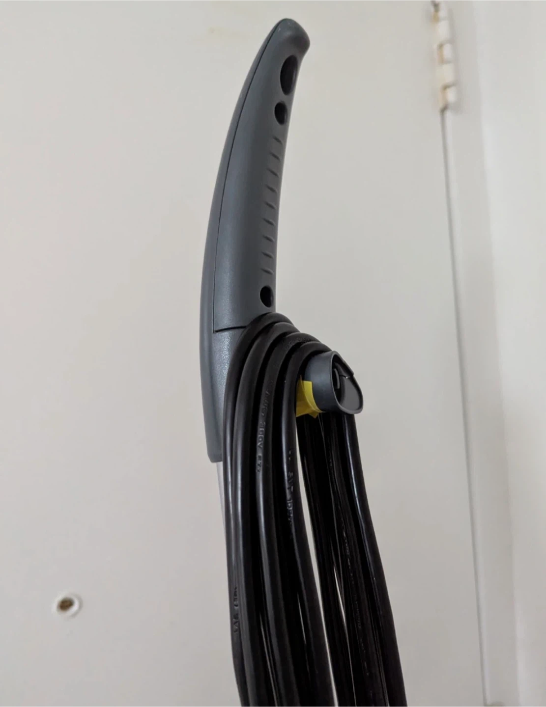 VonHaus Orange Handheld Vacuum Cleaner with Accessories - photo 4