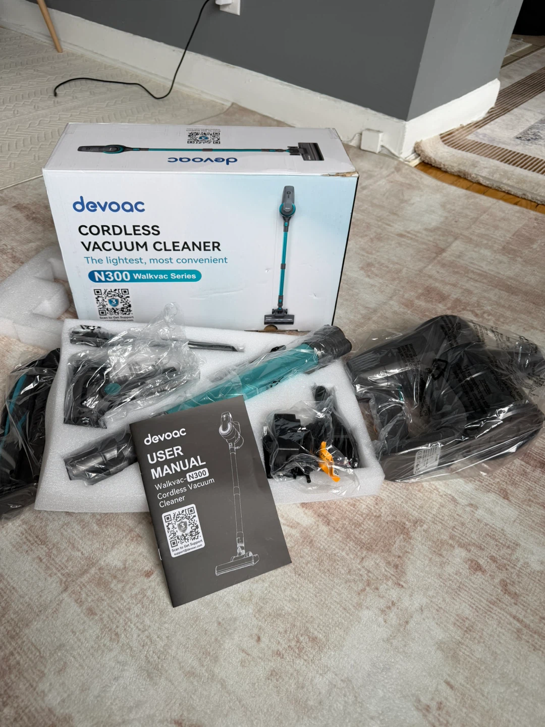 Devoac Cordless Vacuum Cleaner N300 Walkvac Series