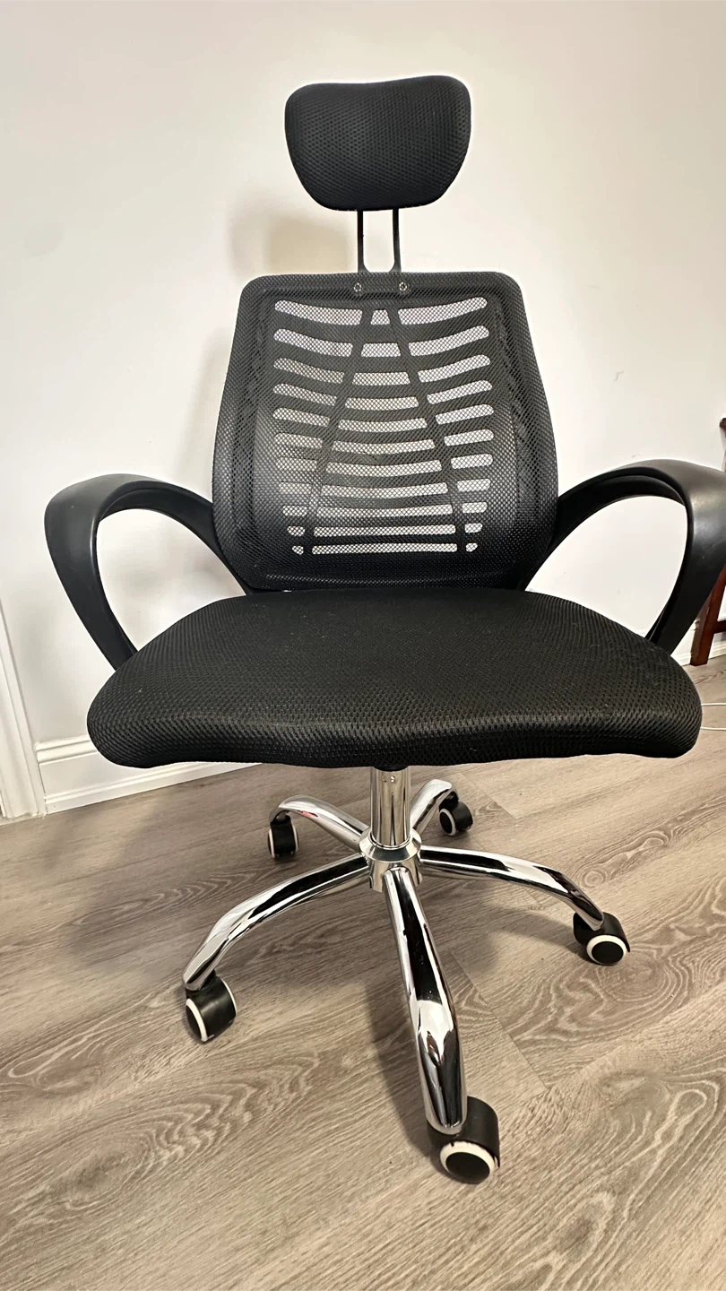 MotionGrey Ergonomic Office Chair – Excellent Condition