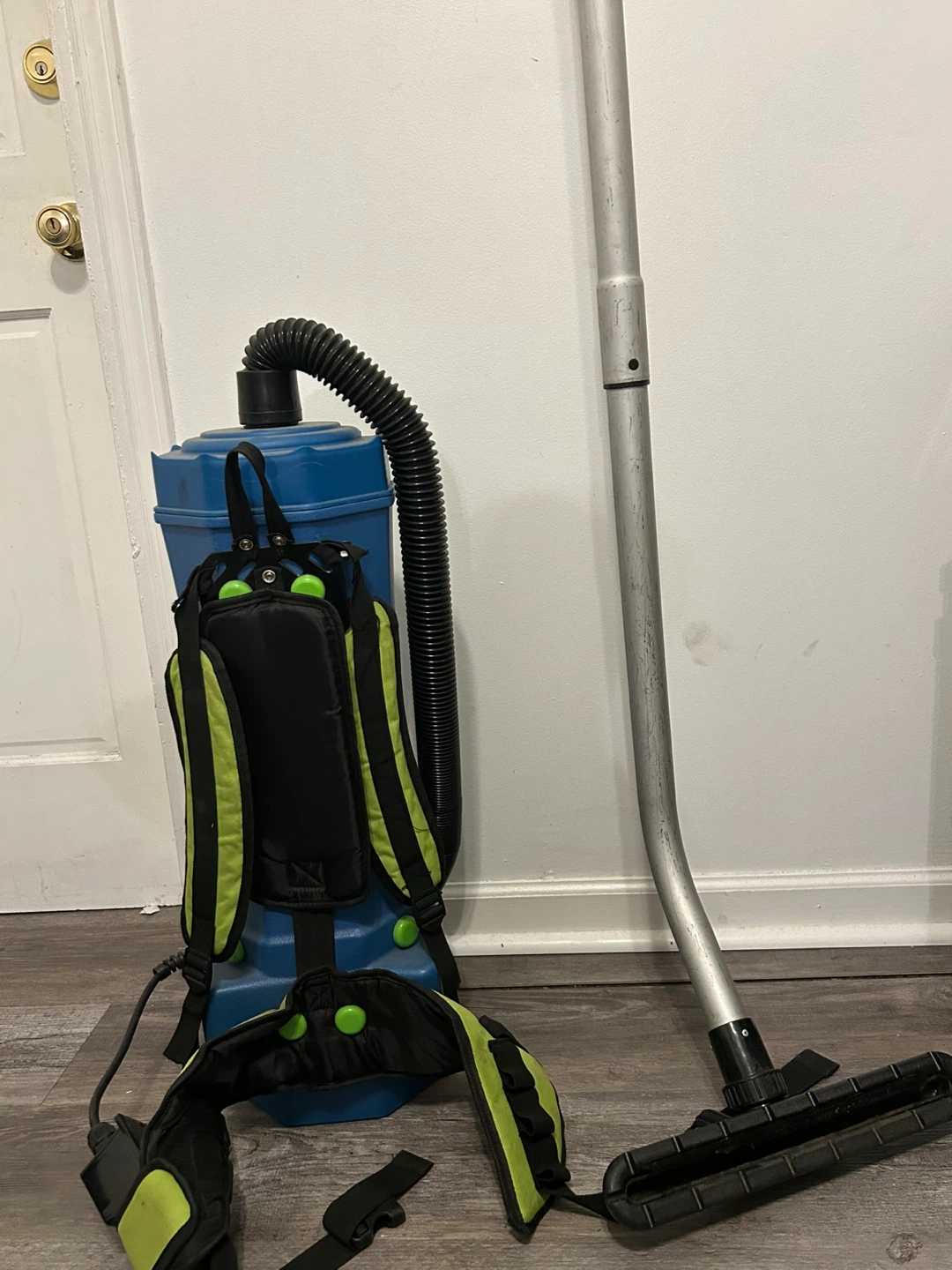 Global Industrial Backpack Vacuum Cleaner