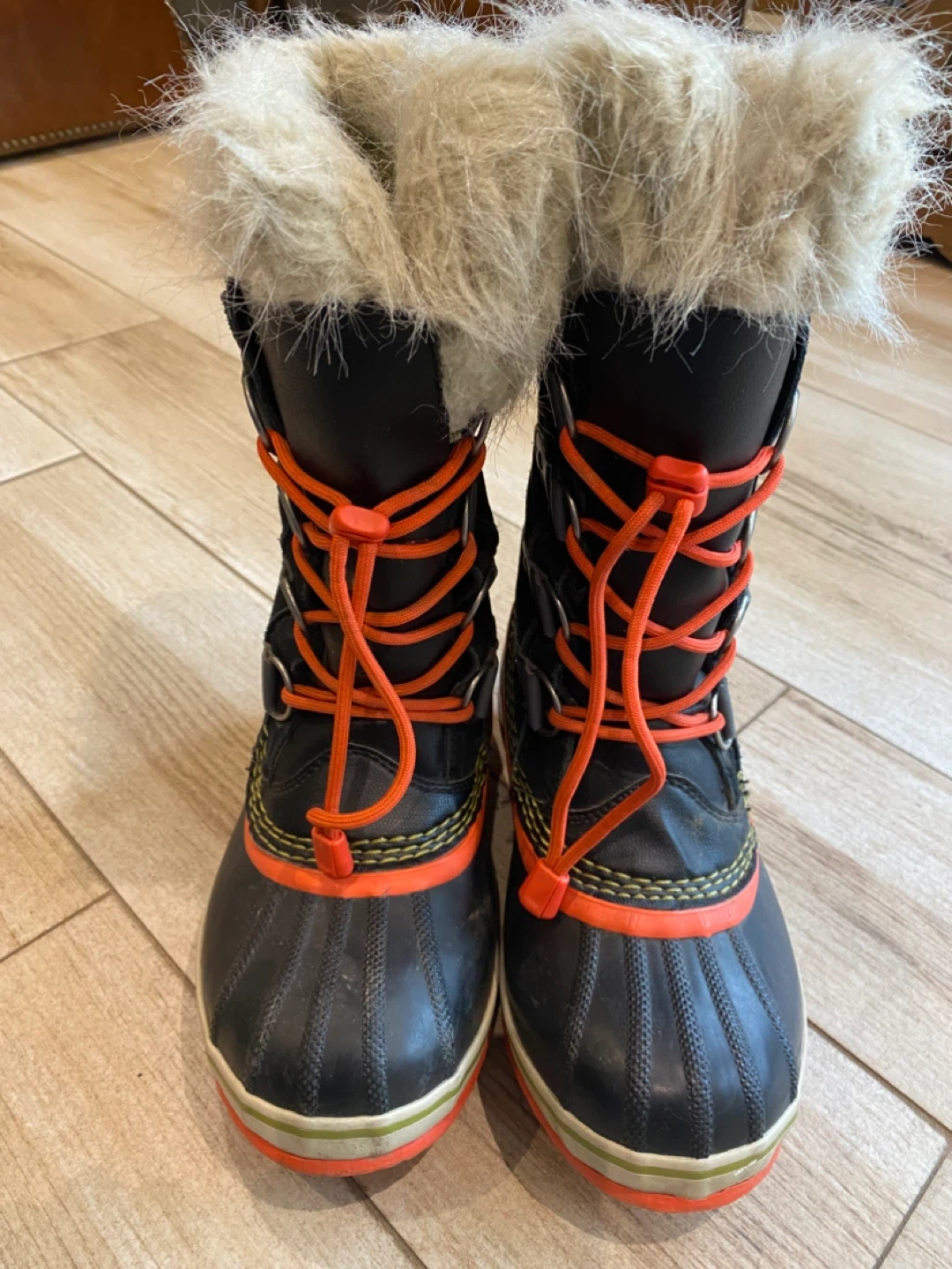 Sorel Waterproof Winter Boots - Size 3Y - photo 2