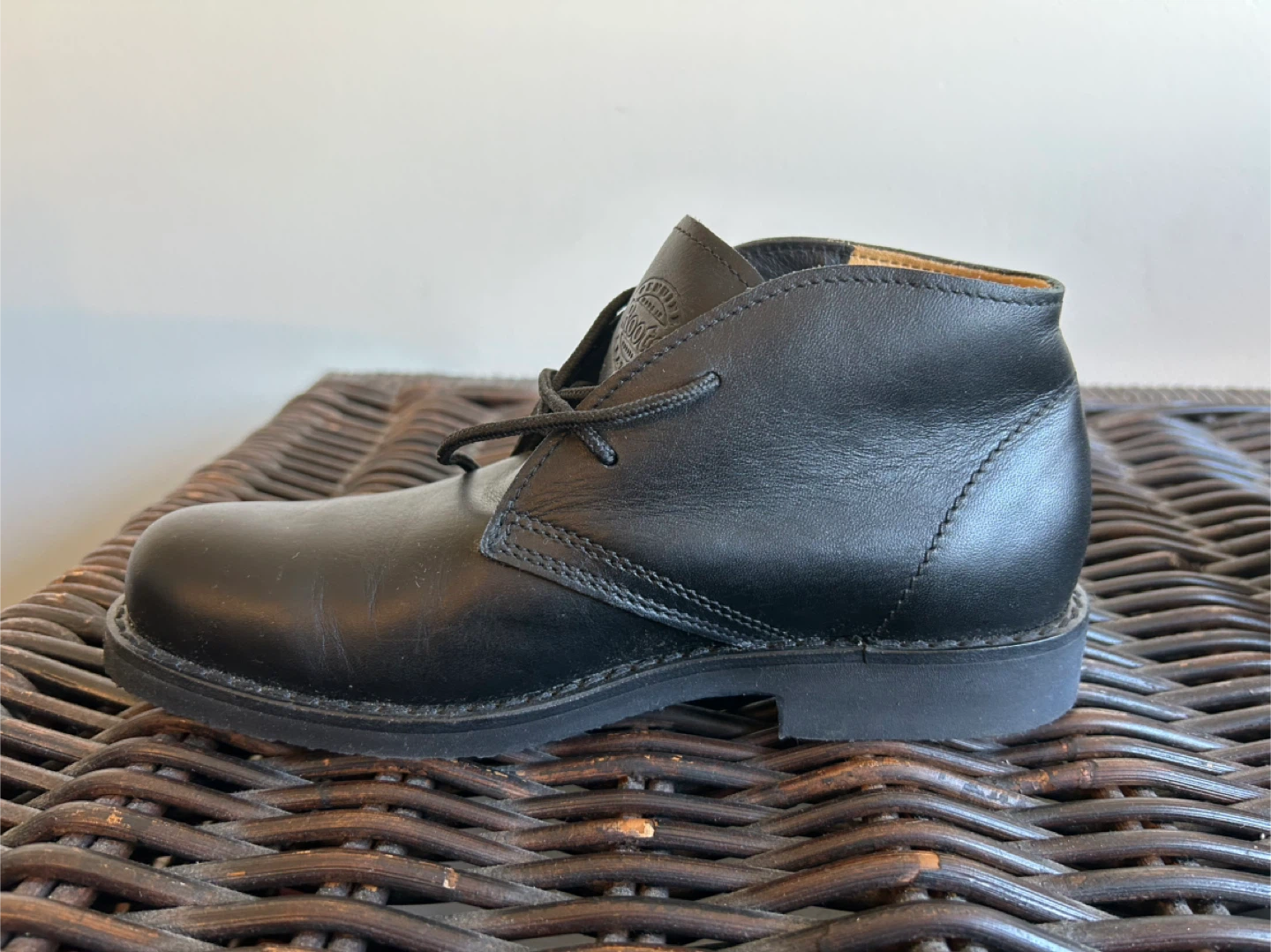 Brand New Roots Women’s Leather Desert Boots Black Size 6 - 6.5L