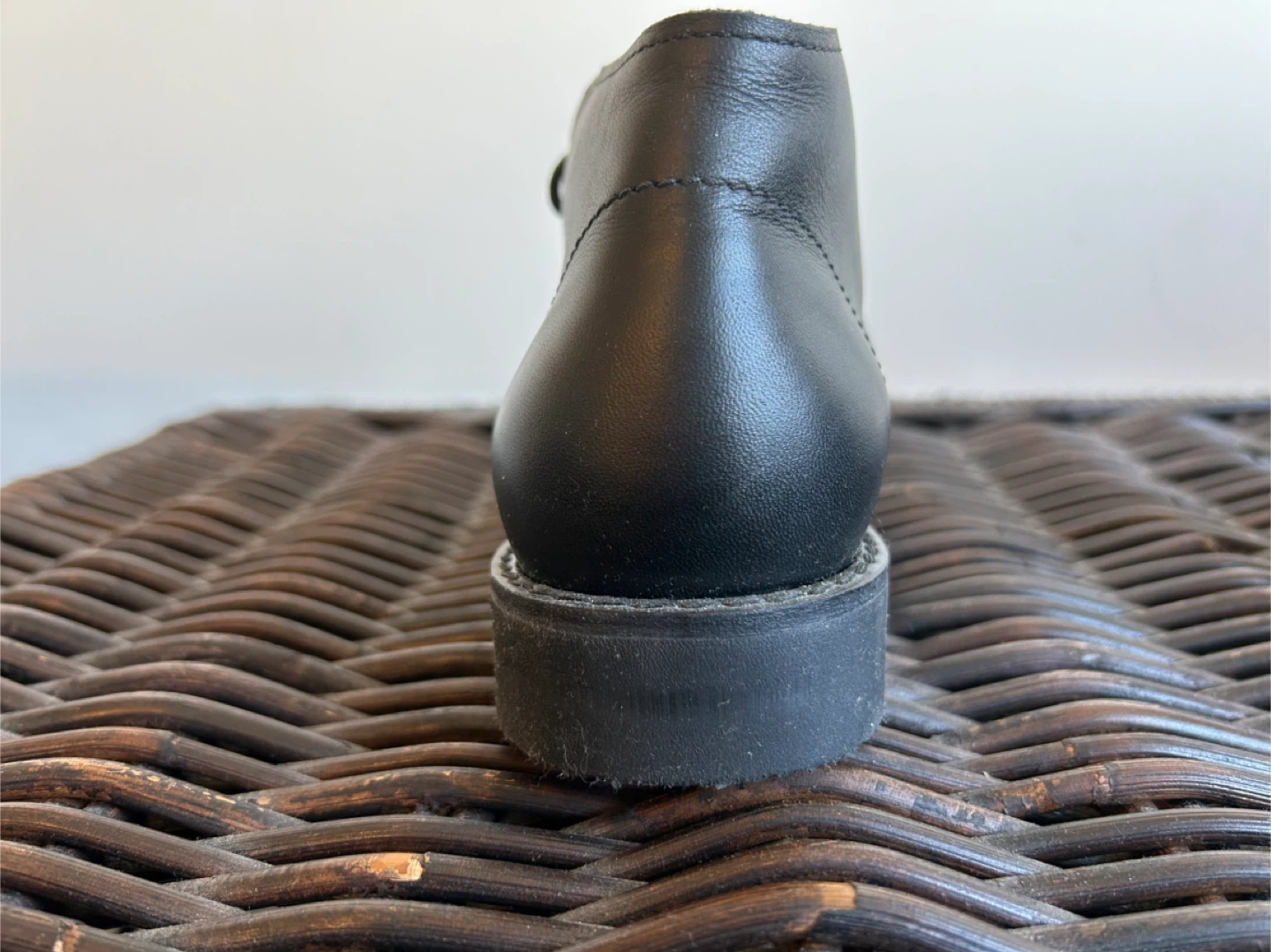 Brand New Roots Women’s Leather Desert Boots Black Size 6 - 6.5L - photo 3