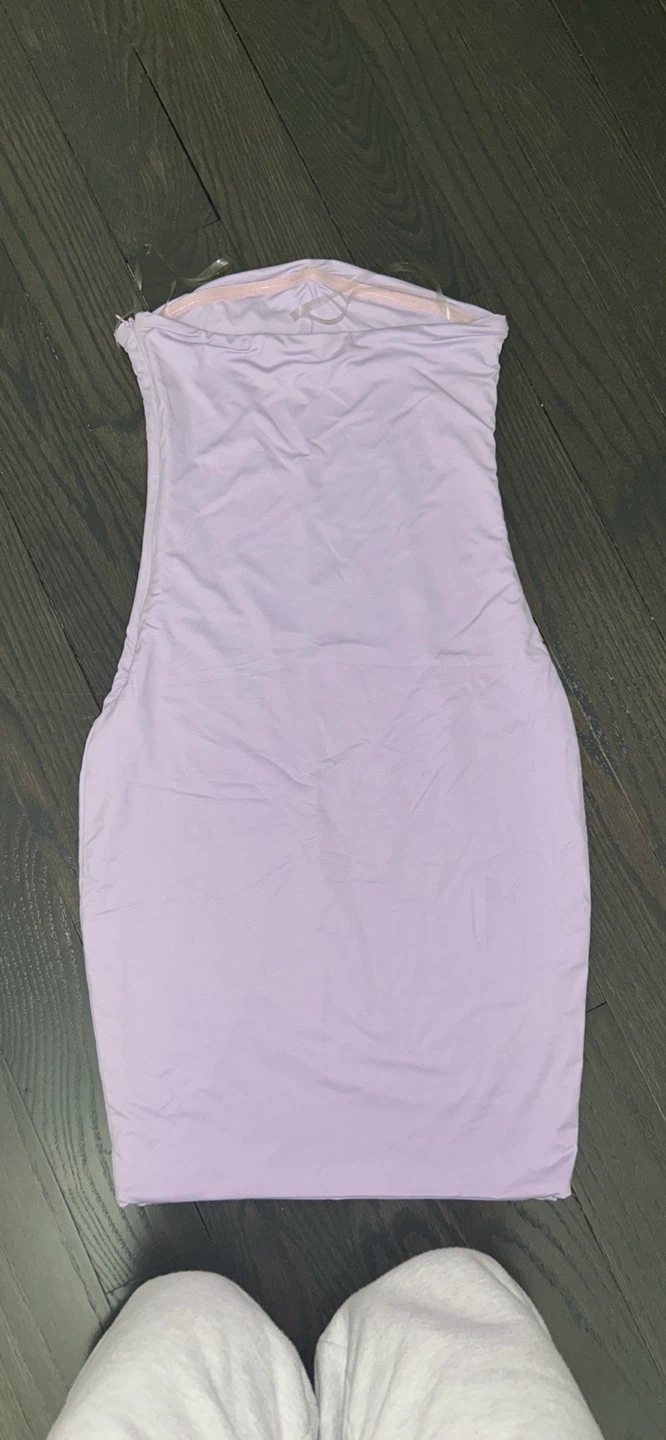 Meshki Lavender Strapless Ruched Mini Dress - photo 4