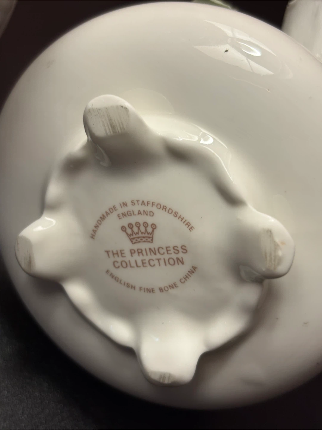 The Princess Collection Porcelain Flower Arrangement - photo 3