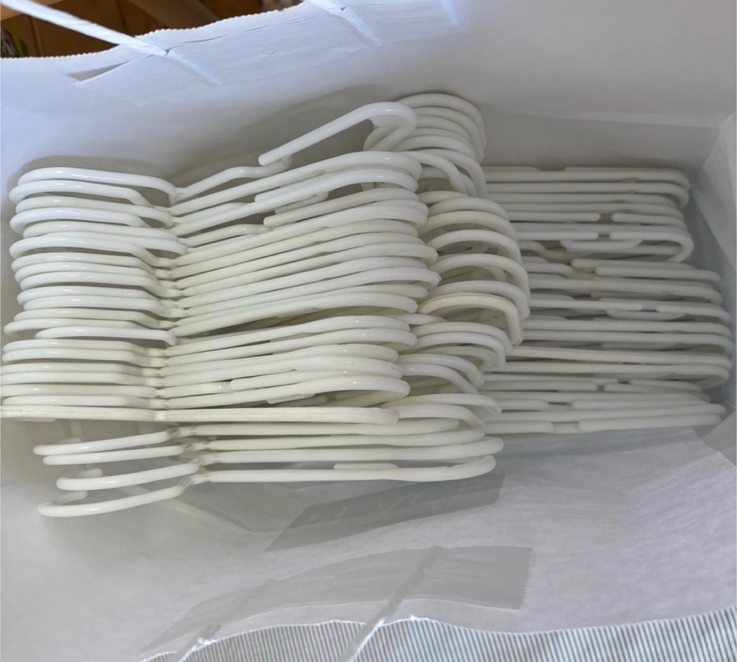 White Plastic Clothes Hangers - photo 2
