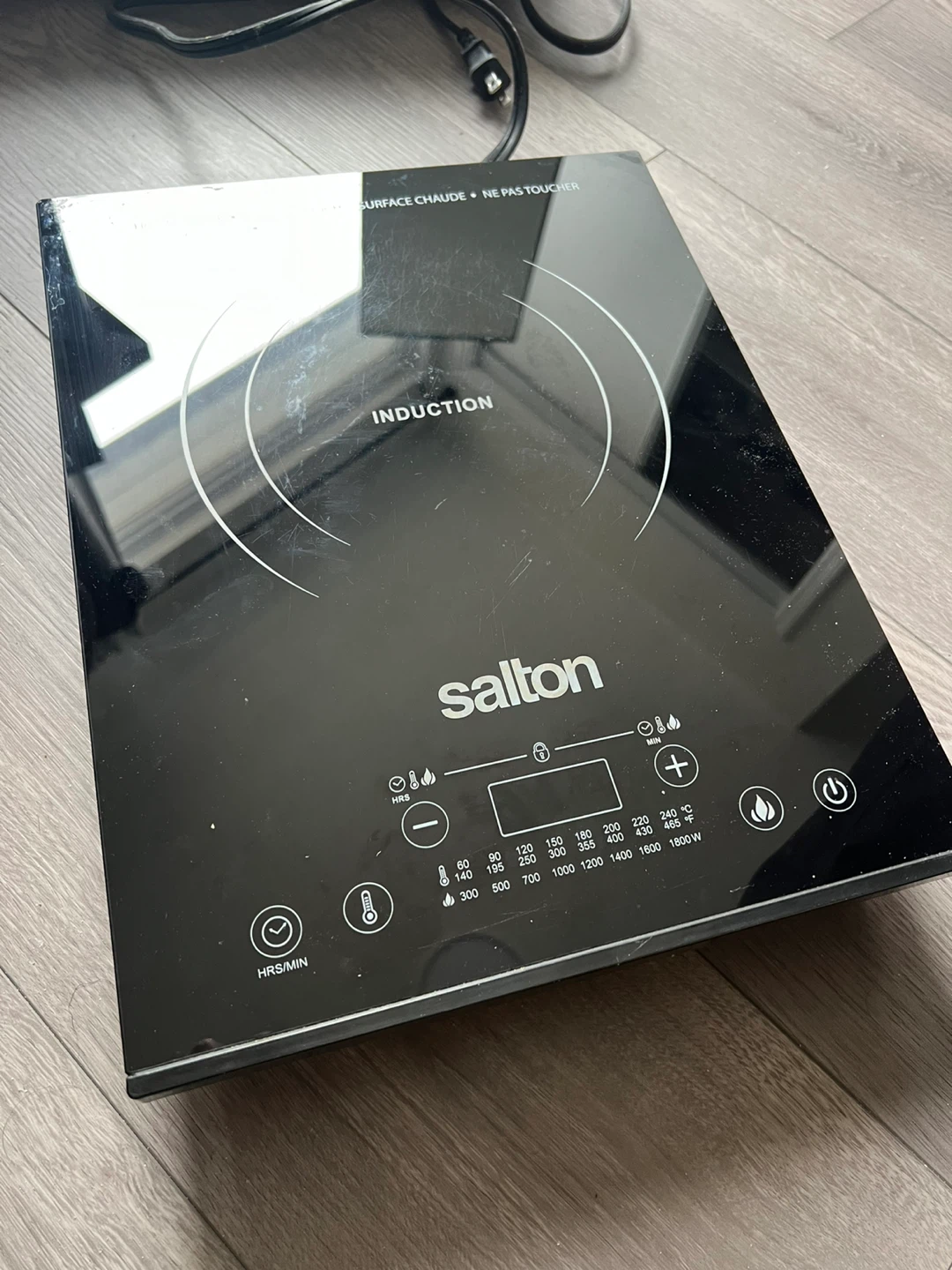 Salton Portable Induction Cooktop