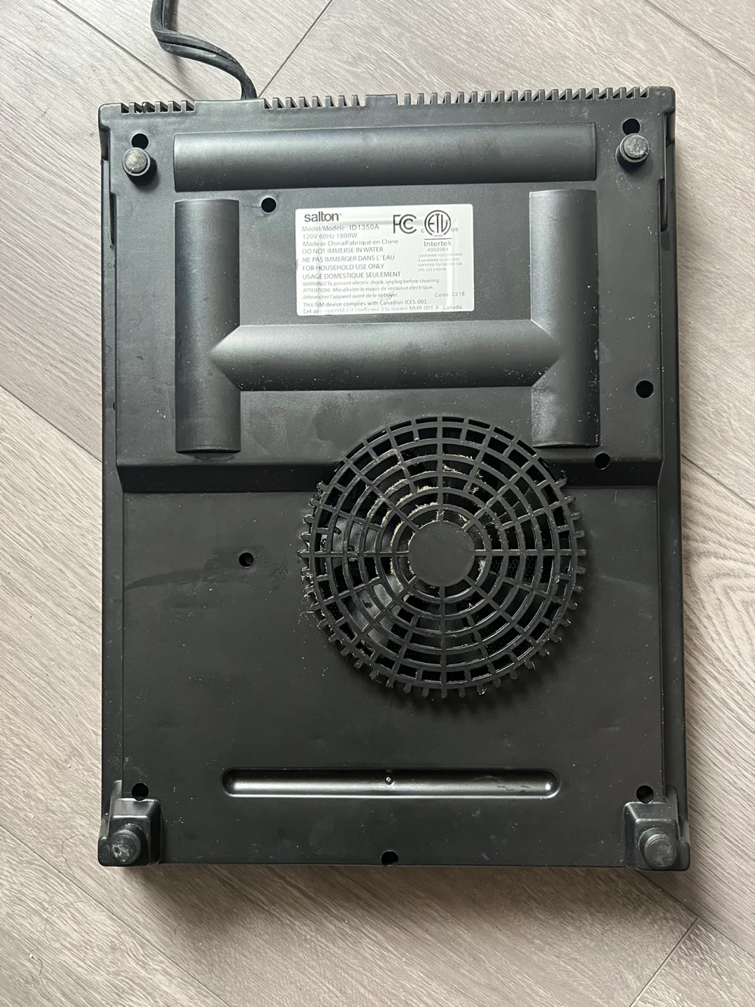 Salton Portable Induction Cooktop - photo 4