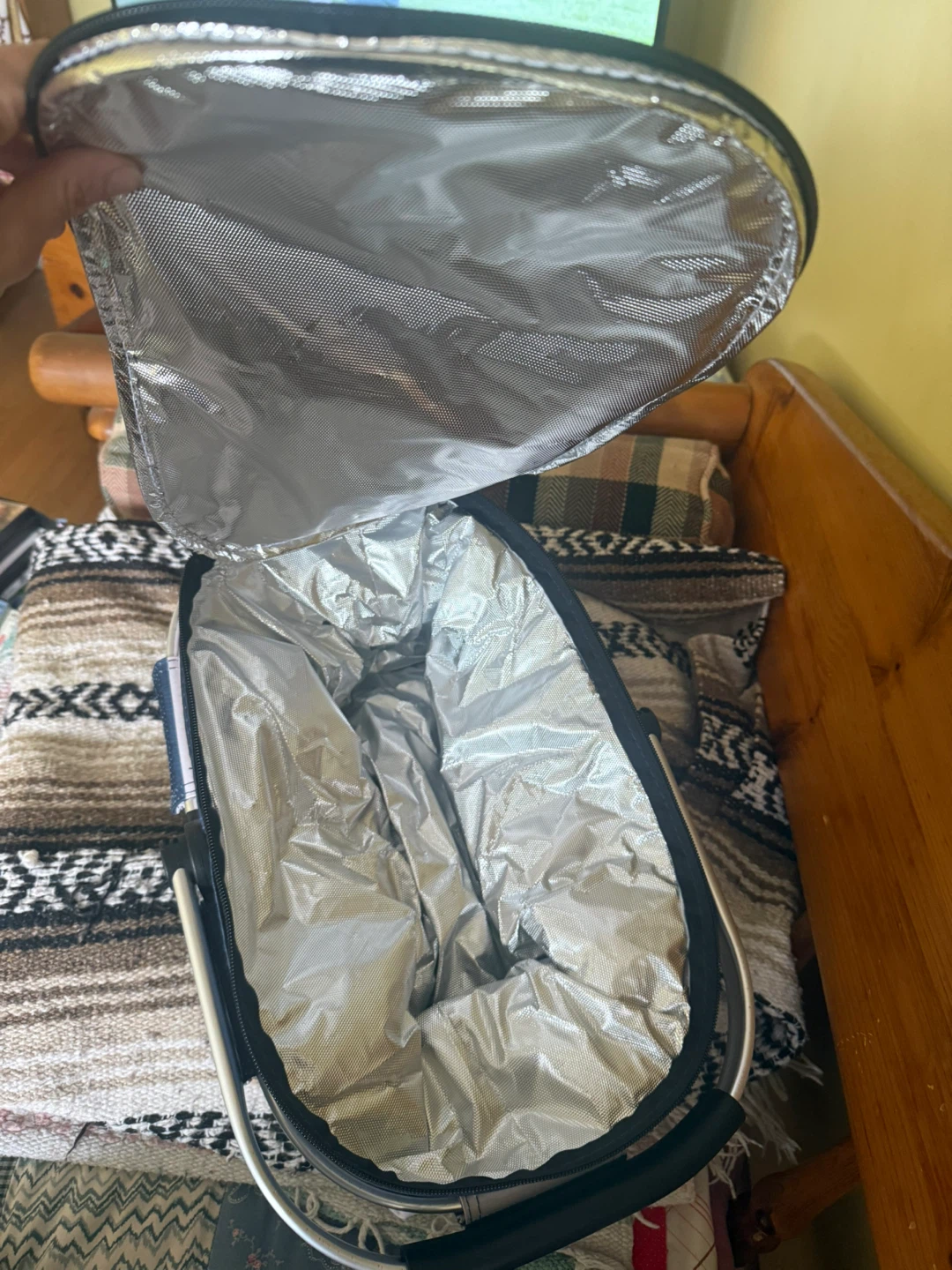 Insulated Picnic Basket - photo 2
