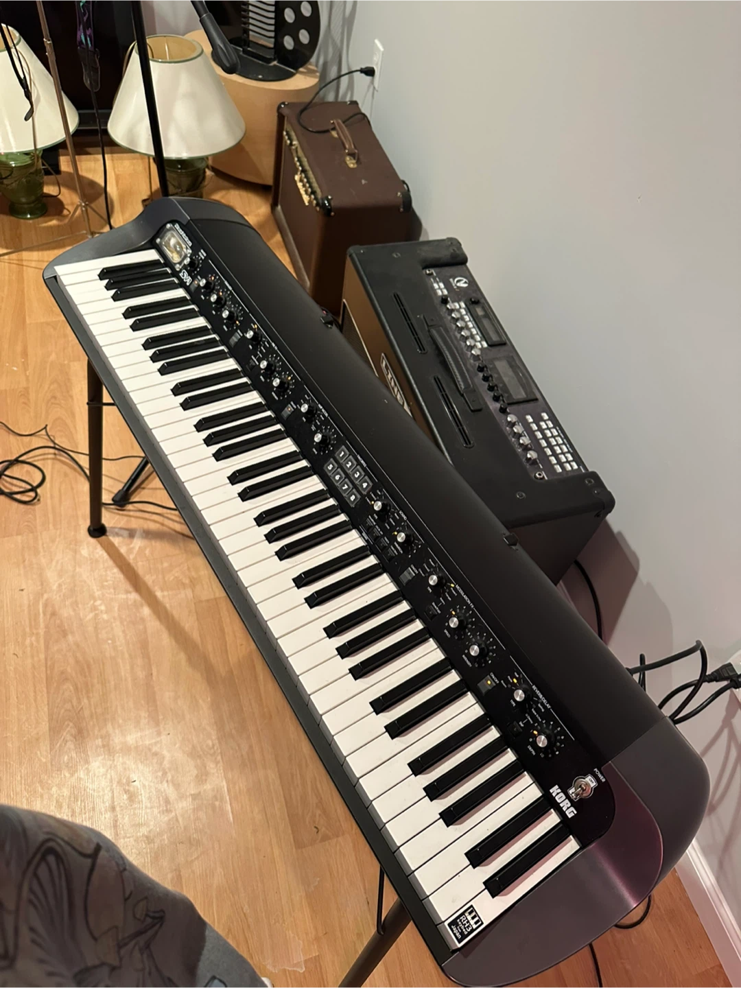 Korg SV1 73-key Stage Vintage Piano w Stands and Pedal - photo 2