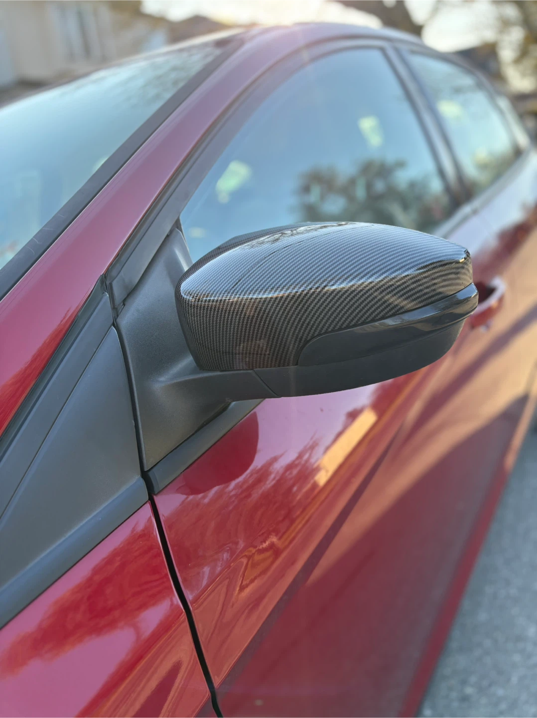 Red Ford Focus Sedan - photo 3