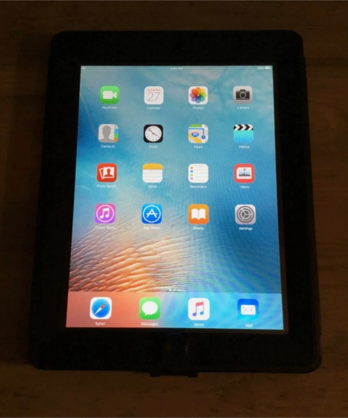iPad 2 16gb WiFi iOS 9