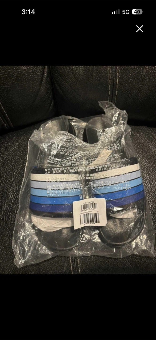 Old Navy Slides - Blue Striped