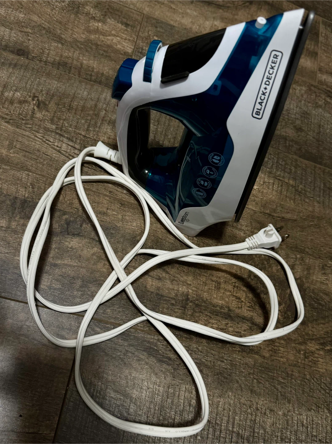 BLACK+DECKER Evensteam Steam Iron