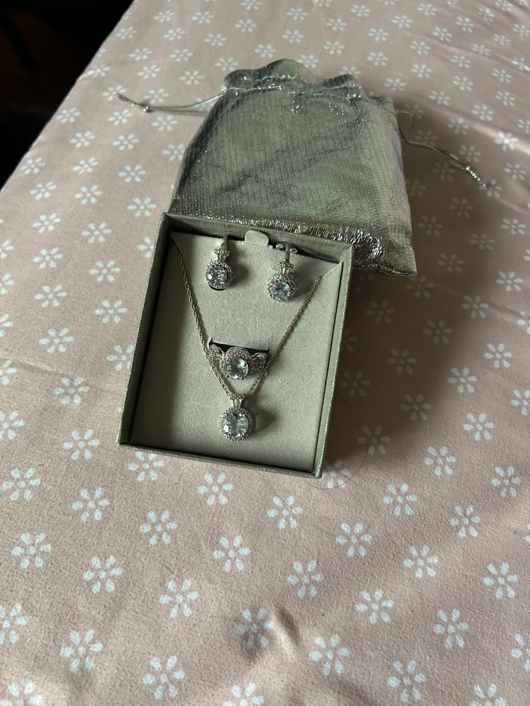 Peoples Jewellers Sterling Silver GIFT SET BNIB