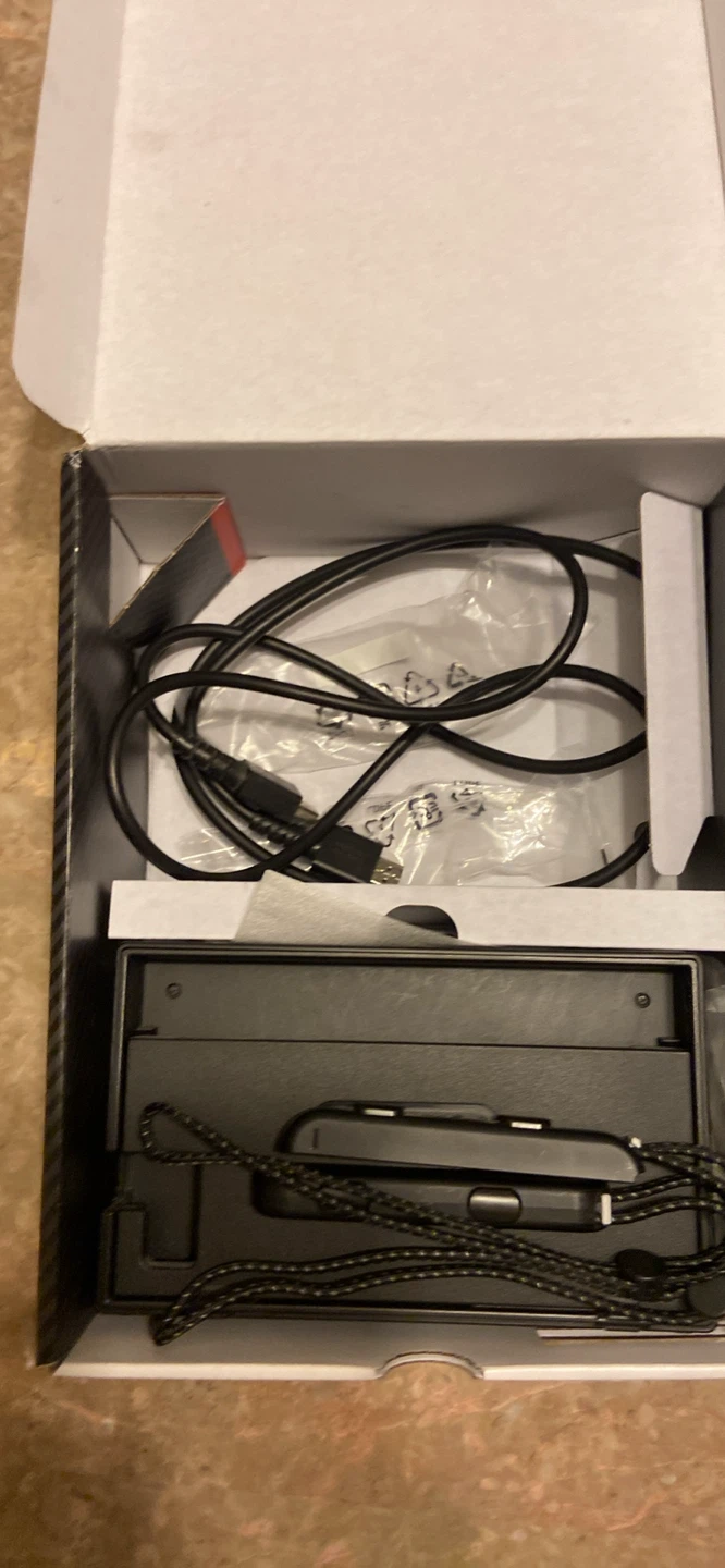 Nintendo Switch OLED Super Smash Bros. Ultimate Edition - photo 4