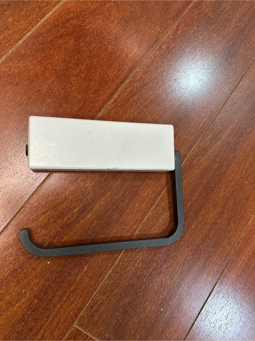Sleek Toilet Paper Holder