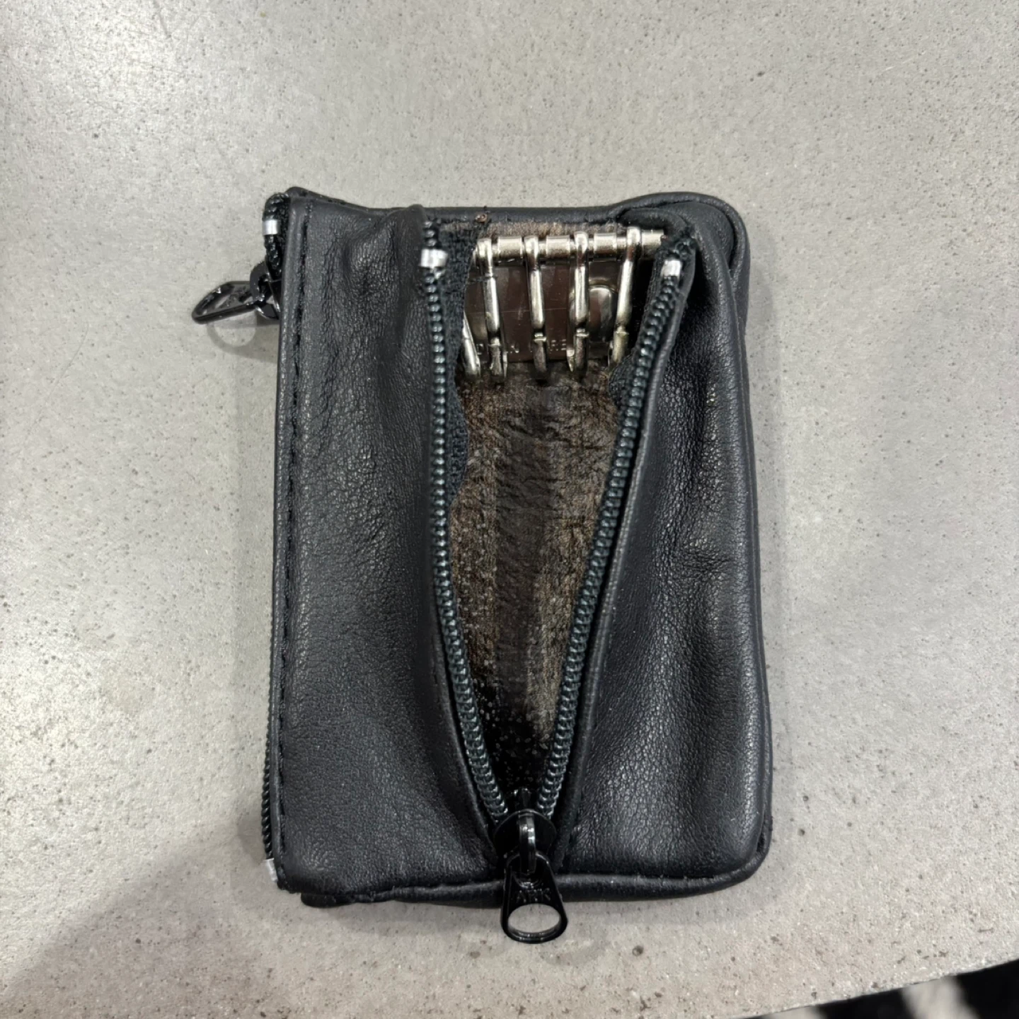 Vintage Leather Pocket Case - photo 5