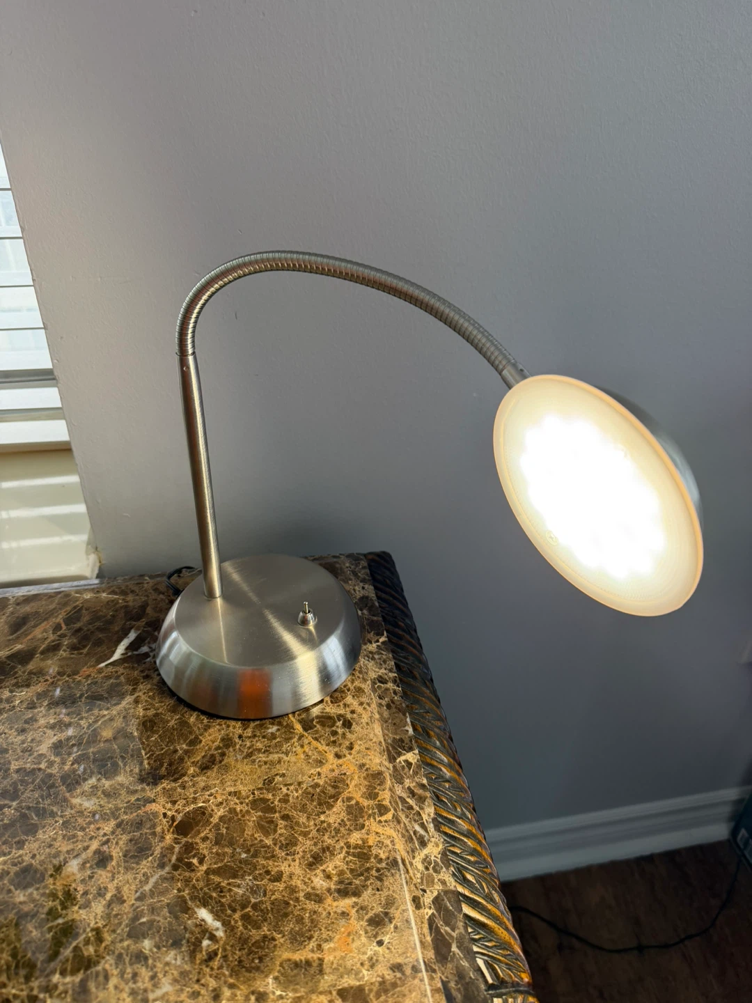 Gooseneck LED Desk Lamp - photo 3